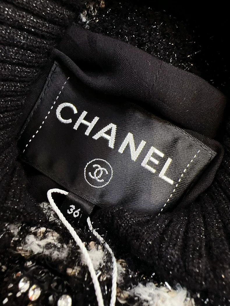Chanel Chanel 22k autumn and winter show black and white plaid fi Size XS / US 0-2 / IT 36-38 - 6 Thumbnail
