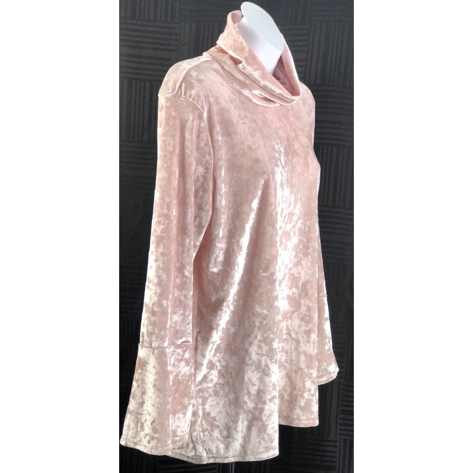 Vintage VINTAGE Ruby Rd. Blouse Shirt M Pink Velour Turtleneck Long Sleeve Flutter Cuffs Y2K 90s Fairy City Preppy Womens Size M / US 6-8 / IT 42-44 - 2 Thumbnail