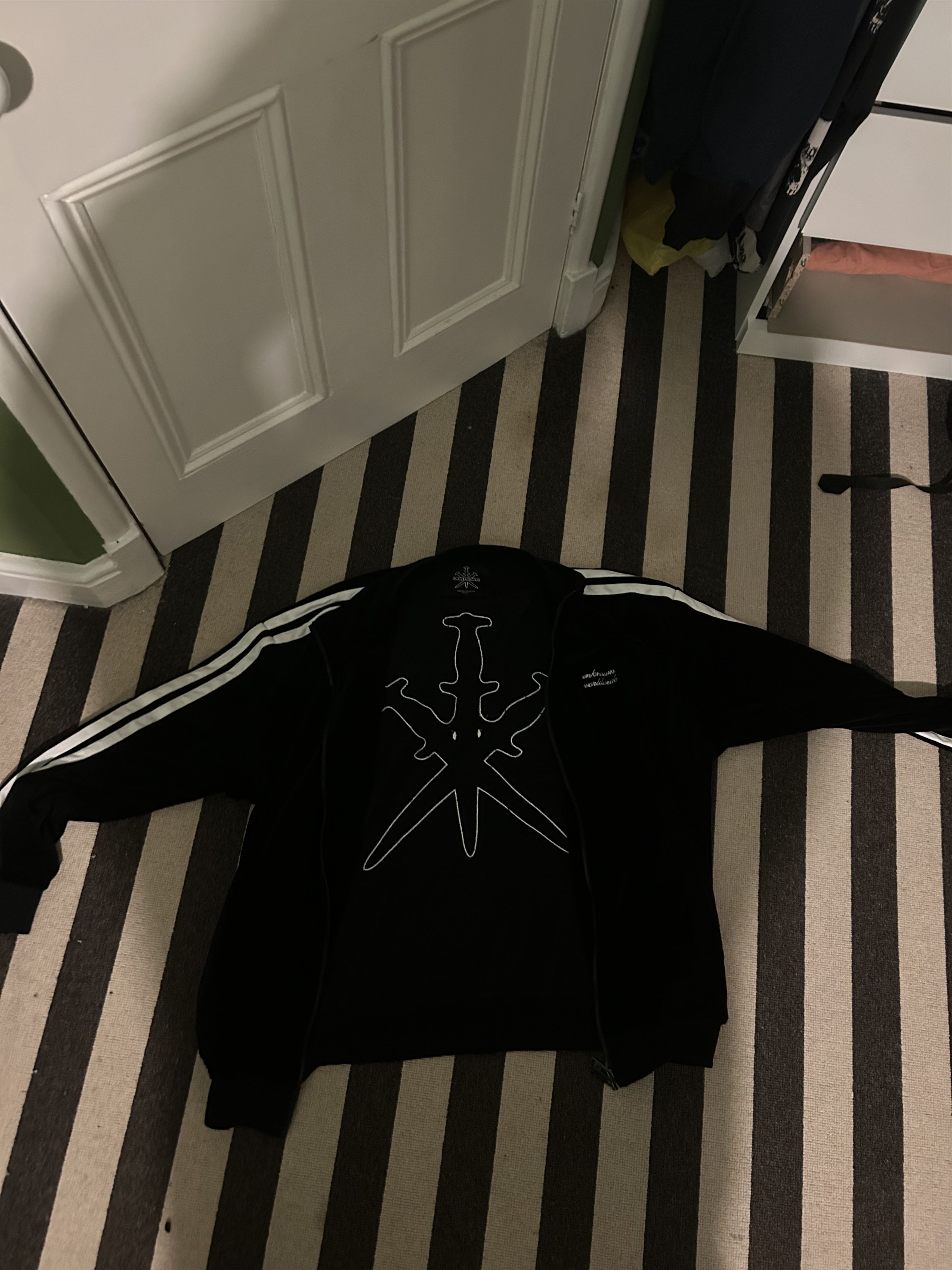 Unknown London UNKNOWN LONDON Black Velour Track Jacket Size US XL / EU 56 / 4 - 1 Thumbnail