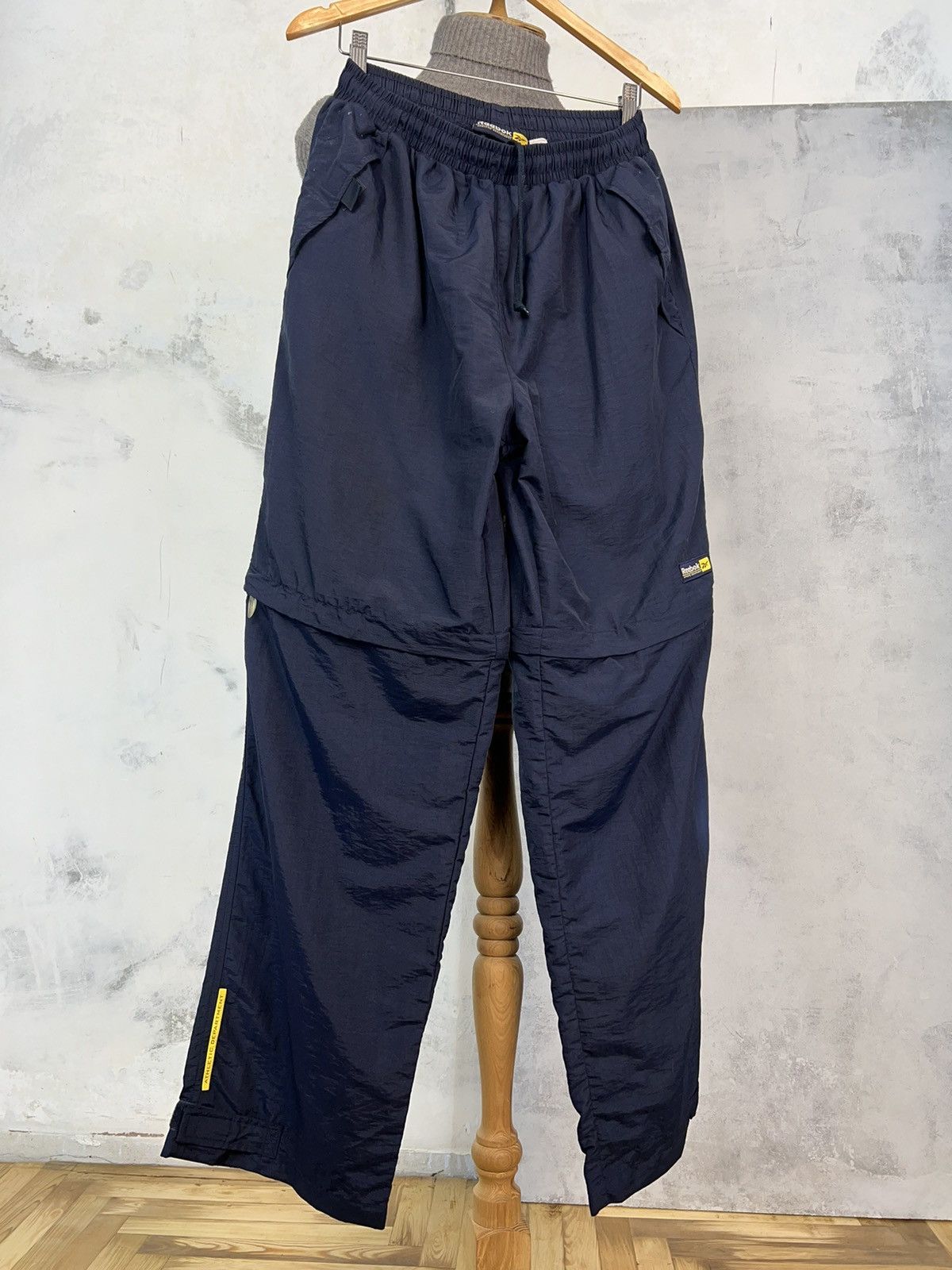 Reebok Vintage Reebok Blue Jogger Track Pants / Shorts L - XL Size US 34 / EU 50 - 5 Thumbnail