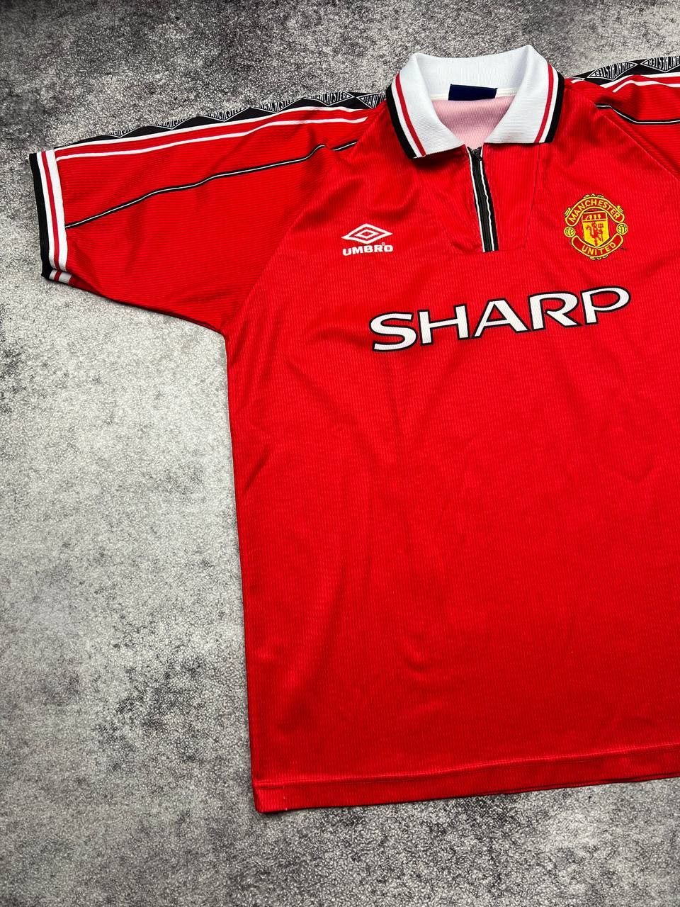 Umbro Manchester United umbro 1994-1996 Home Soccer Jersey Size US M / EU 48-50 / 2 - 2 Thumbnail