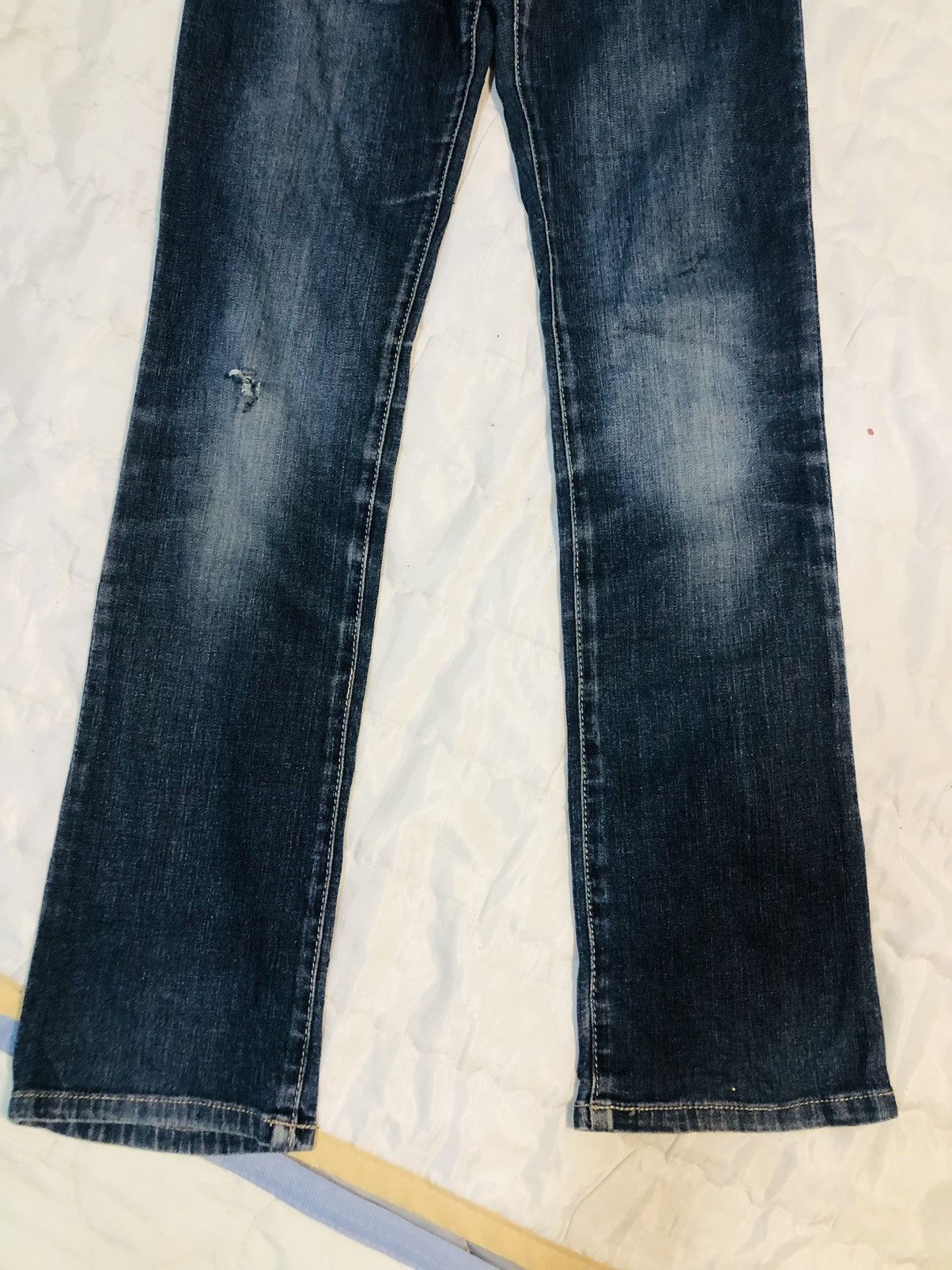 Japanese Brand Mischief Distressed Jeans (2) Size 25" / US 0 / IT 36 - 4 Thumbnail