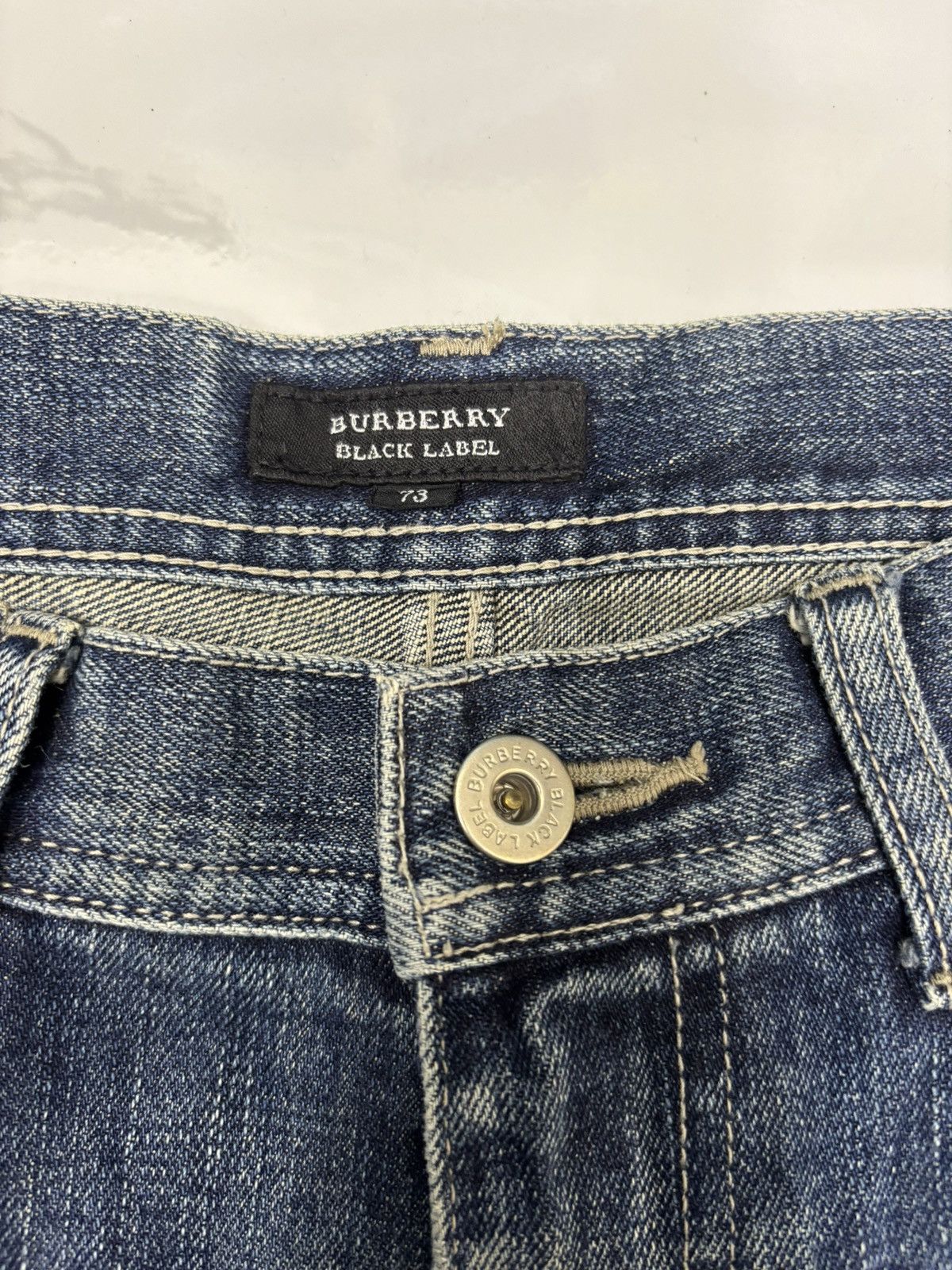 Burberry VINTAGE BURBERRY BOOTCUT FLARED DENIM JEANS Size US 32 / EU 48 - 9 Thumbnail