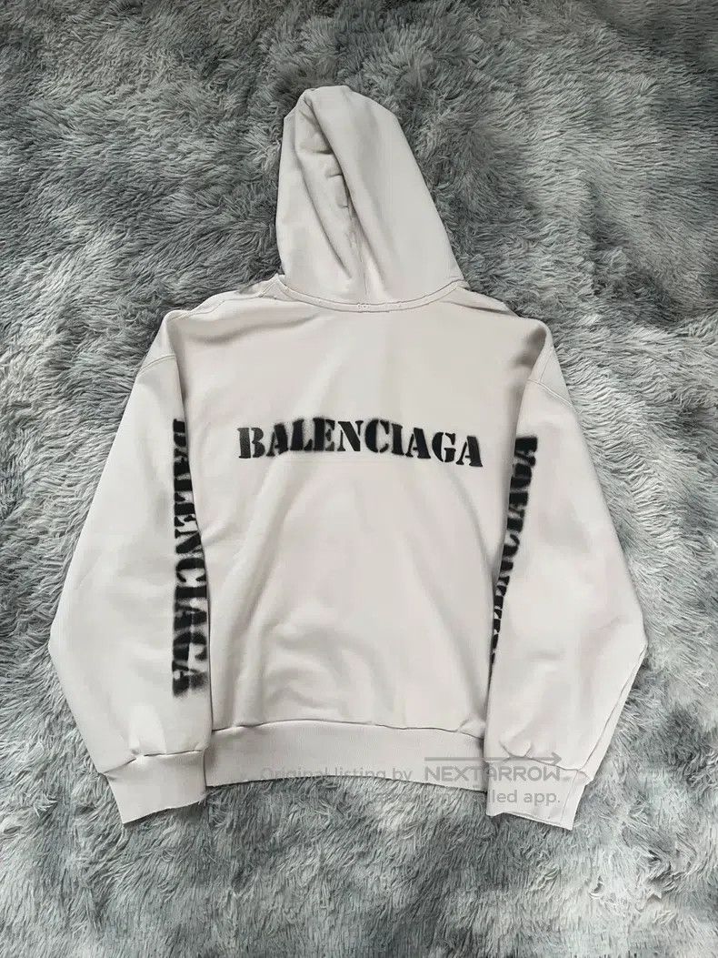 Balenciaga Balenciaga Logo Printed Hooded Sweatshirt with Zipper and Size US S / EU 44-46 / 1 - 5 Thumbnail