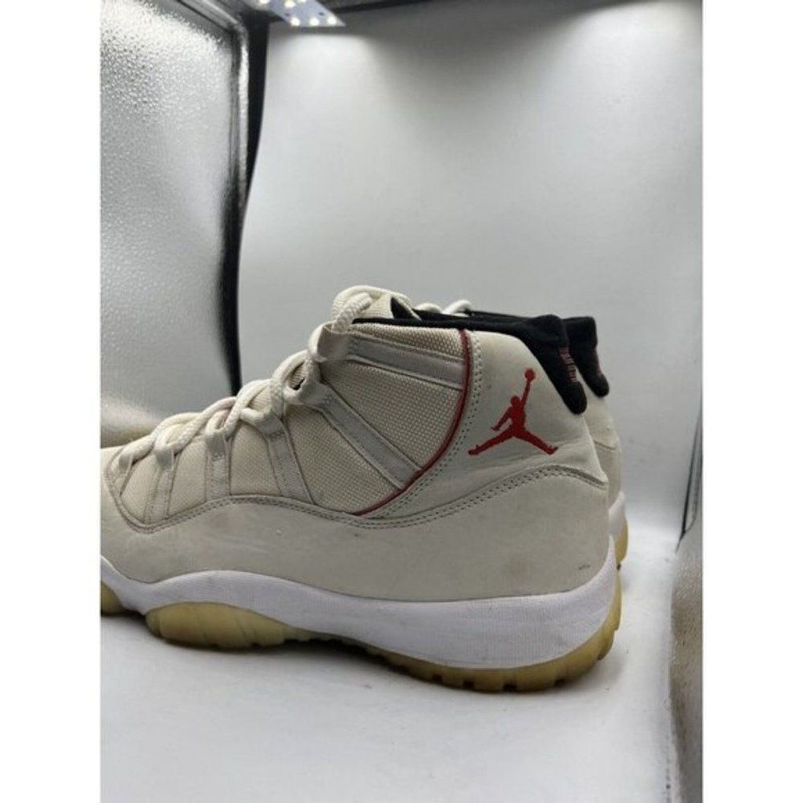Jordan Brand Nike Air Jordan 11 Retro Platinum Tint Size 12 Concord Size US 12 / EU 45 - 3 Thumbnail