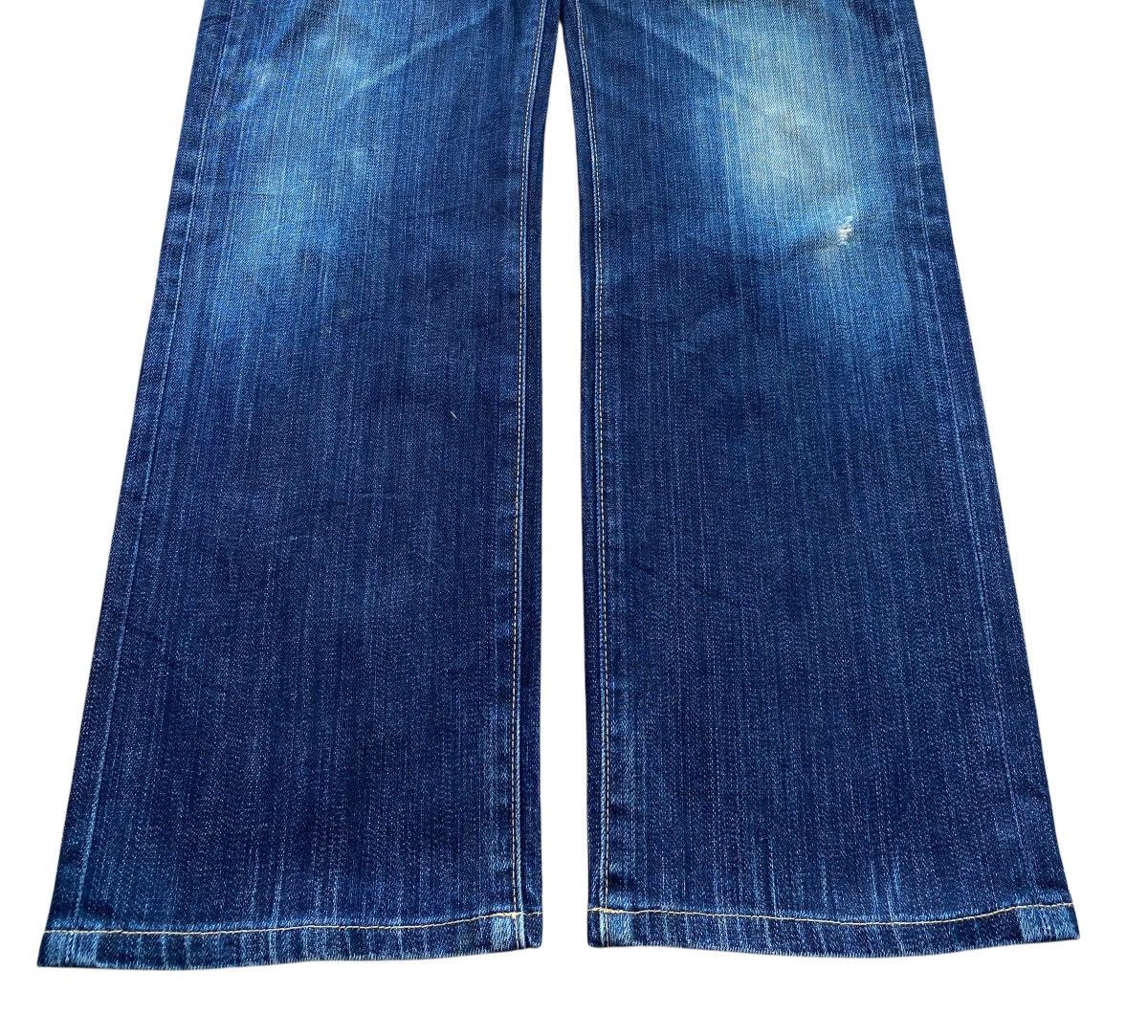 Uniqlo Uniqlo Blue Wash Style Straight Leg Jeans Size US 32 / EU 48 - 5 Thumbnail