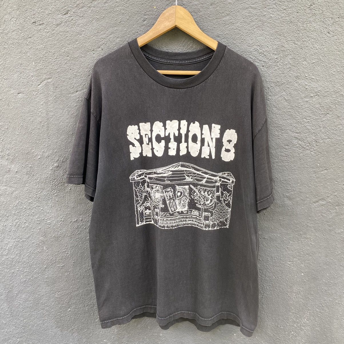 Band Tees Thrashed Faded Vintage Y2K Section 8 Hardcore ERD GRUNGE TEE Size US XL / EU 56 / 4 - 1 Thumbnail