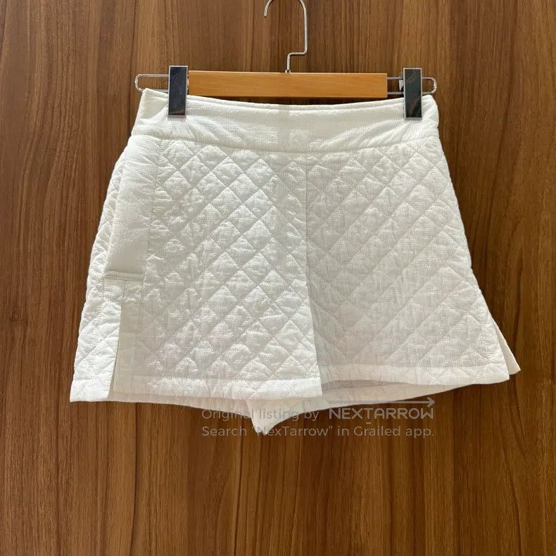 Chanel Chanel Diamond check white shorts Size 42" / US 20 - 1 Thumbnail
