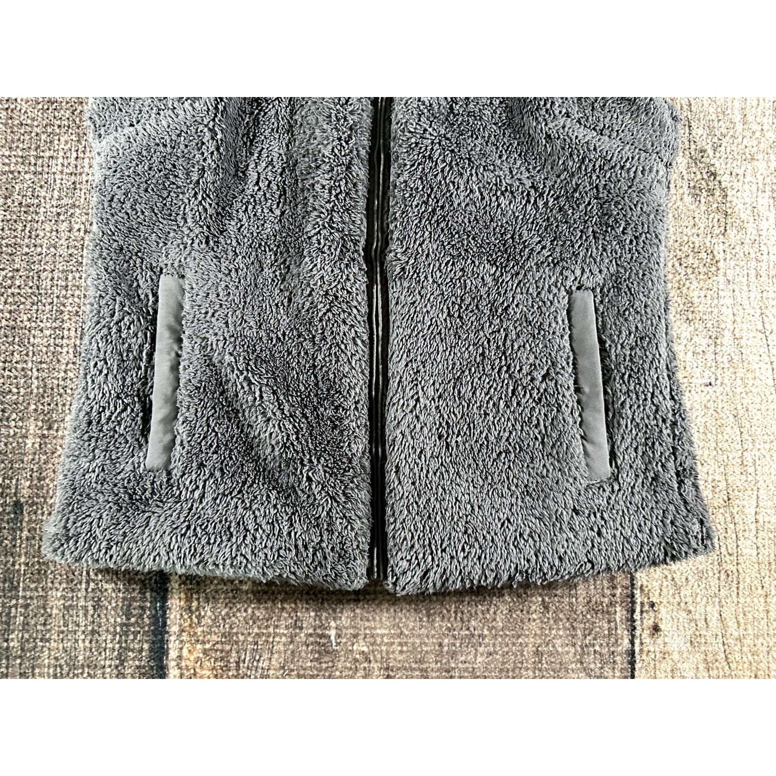 Patagonia Patagonia Women's Los Gatos Fleece Vest Gray Full Zip Med Size M / US 6-8 / IT 42-44 - 5 Thumbnail