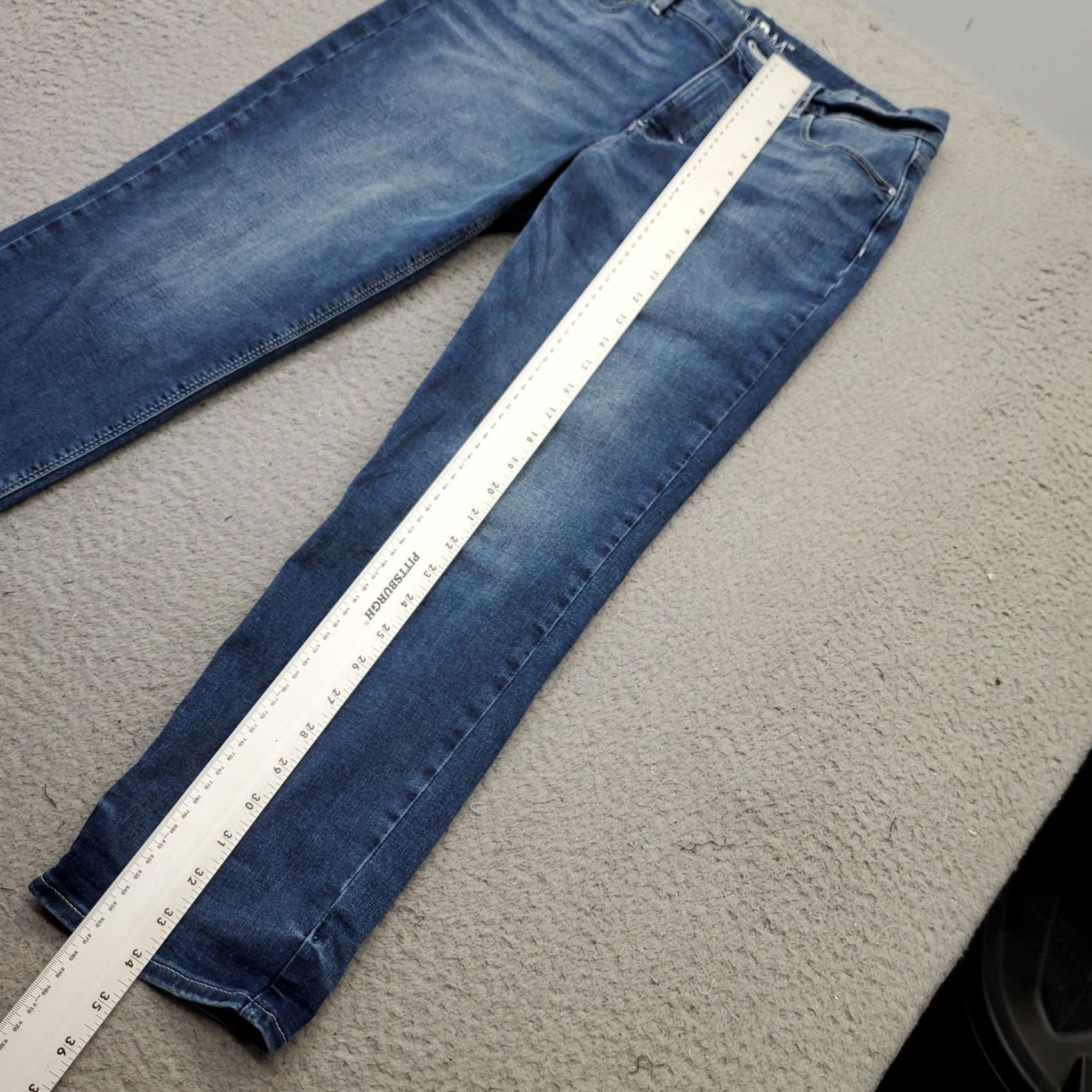 White House Black Market WHBM Jeans Womens 10 Blue Denim Whiskered High Waisted Streetwear Straight Leg Jeans Size 32" / US 10 / IT 46 - 3 Thumbnail
