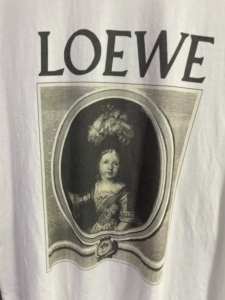 Loewe LOEWE Classic portrait white short sleeves Size M / US 6-8 / IT 42-44 - 2 Thumbnail