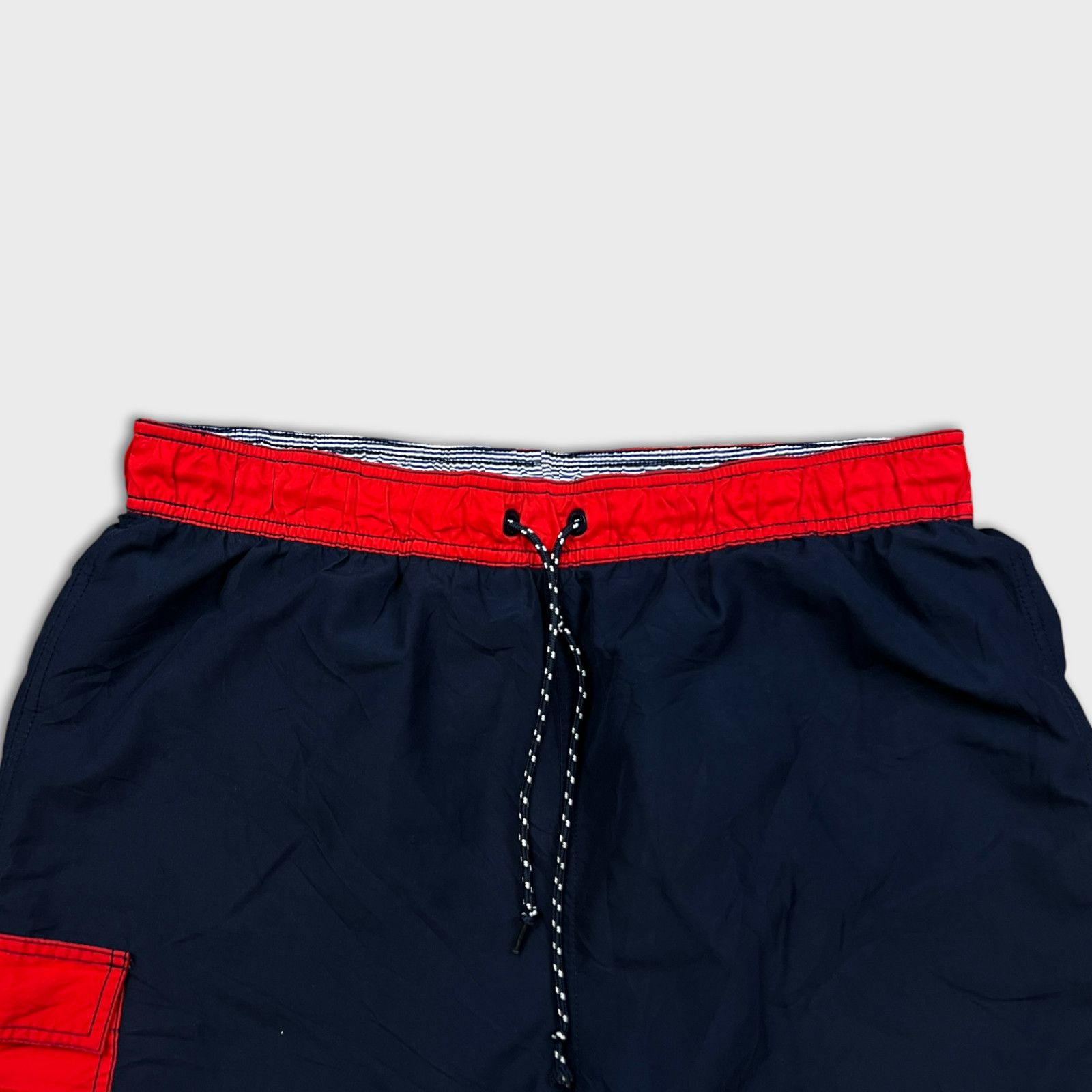 Tommy Hilfiger × Vintage Tommy Hilfiger Shorts XL Pocketed Lined Athletic Cargo Pants Size US 34 / EU 50 - 2 Thumbnail