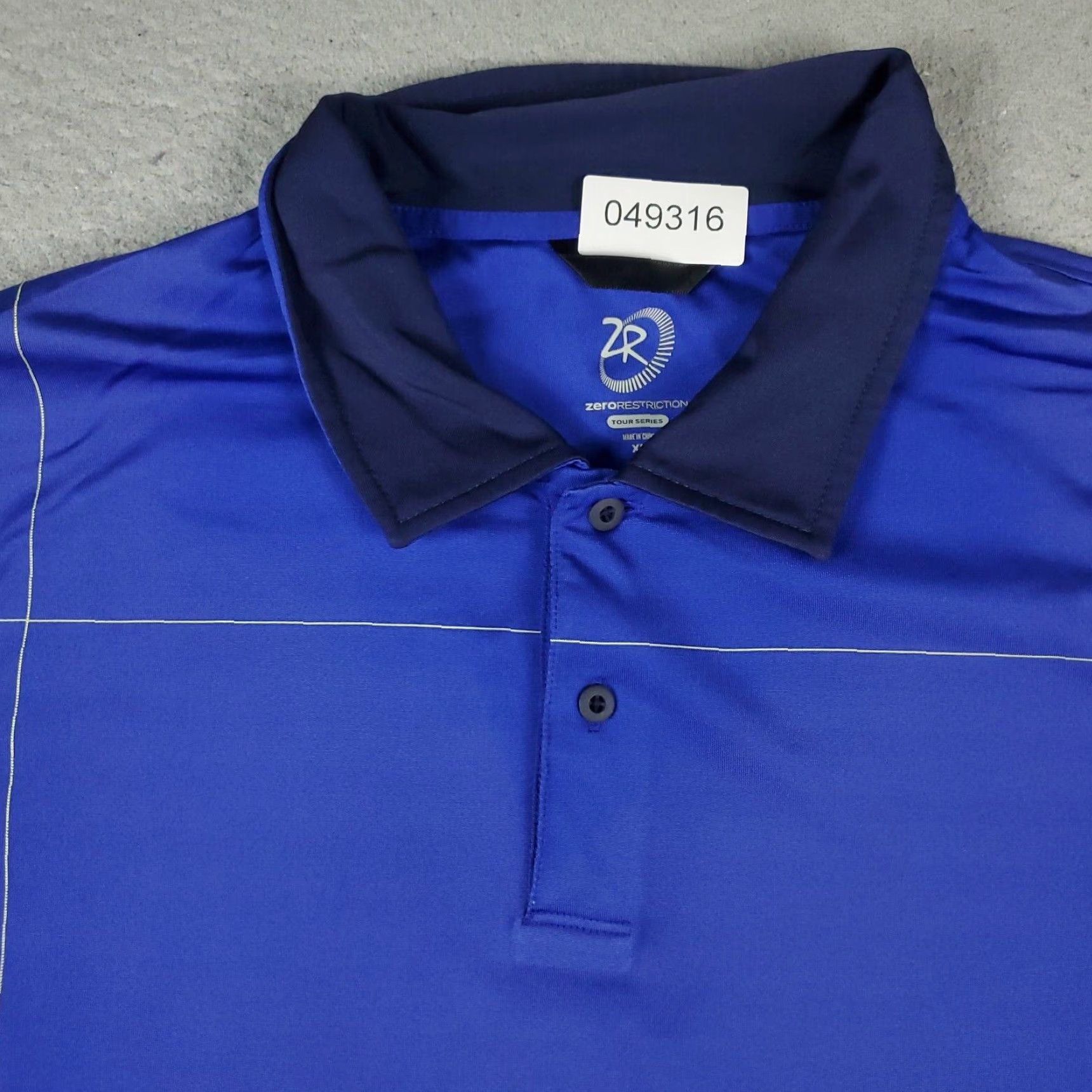 Vintage Zero Restriction Polo Shirt Mens XL Blue Polo Shirt XL Mens Blue Golf Casual Short Sleeve Button Collar Logo Size US XL / EU 56 / 4 - 2 Thumbnail