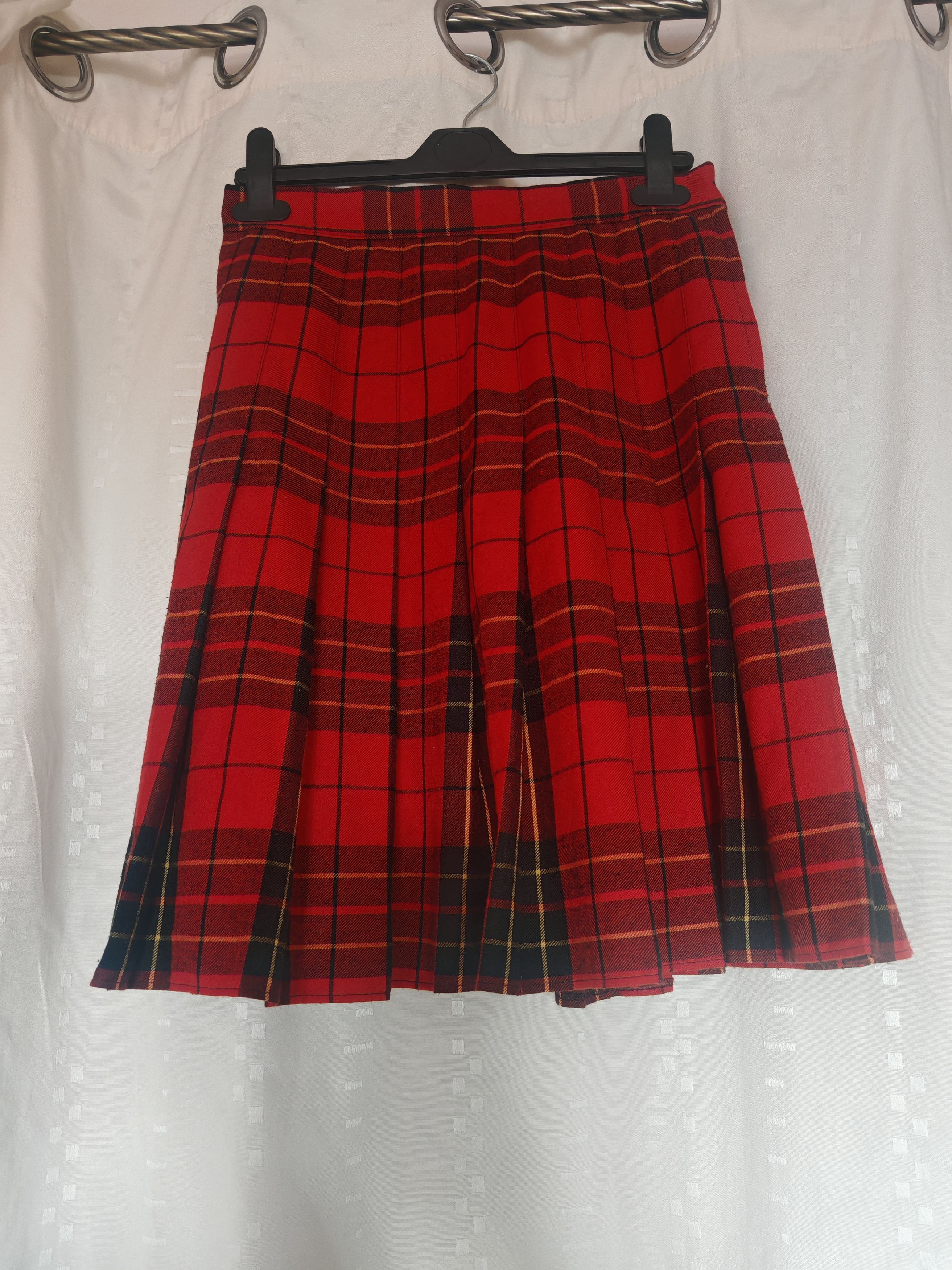 Other Vintage Pola Red Plaid Pleated Tartan Skirt Size 28" / US 6 / IT 42 - 4 Thumbnail