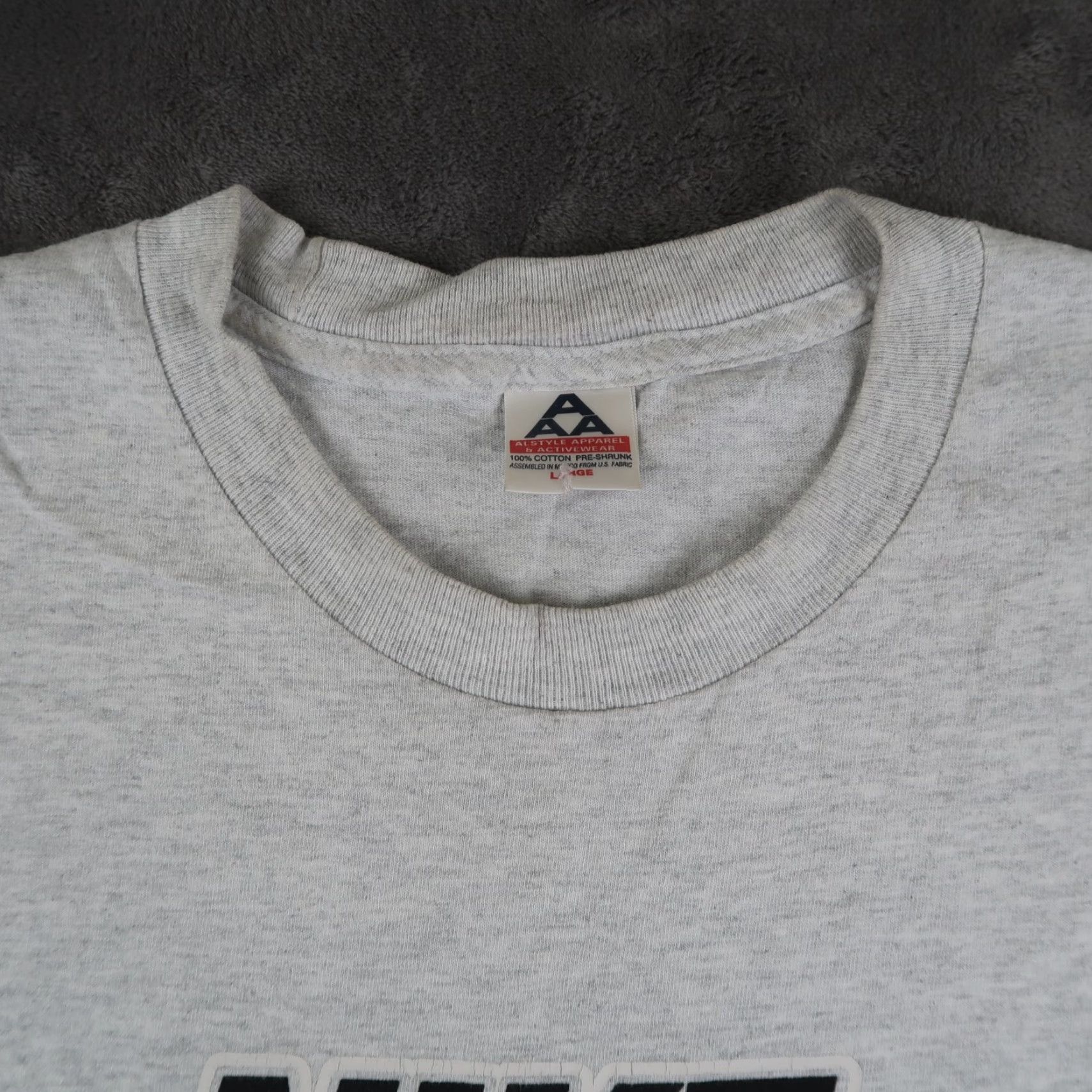 AAA VINTAGE Nike Air Gray T Shirt Mens 90s Cotton Short Sleeve Size L Large Crew Neck Graphic Print 2000s Size US L / EU 52-54 / 3 - 4 Thumbnail