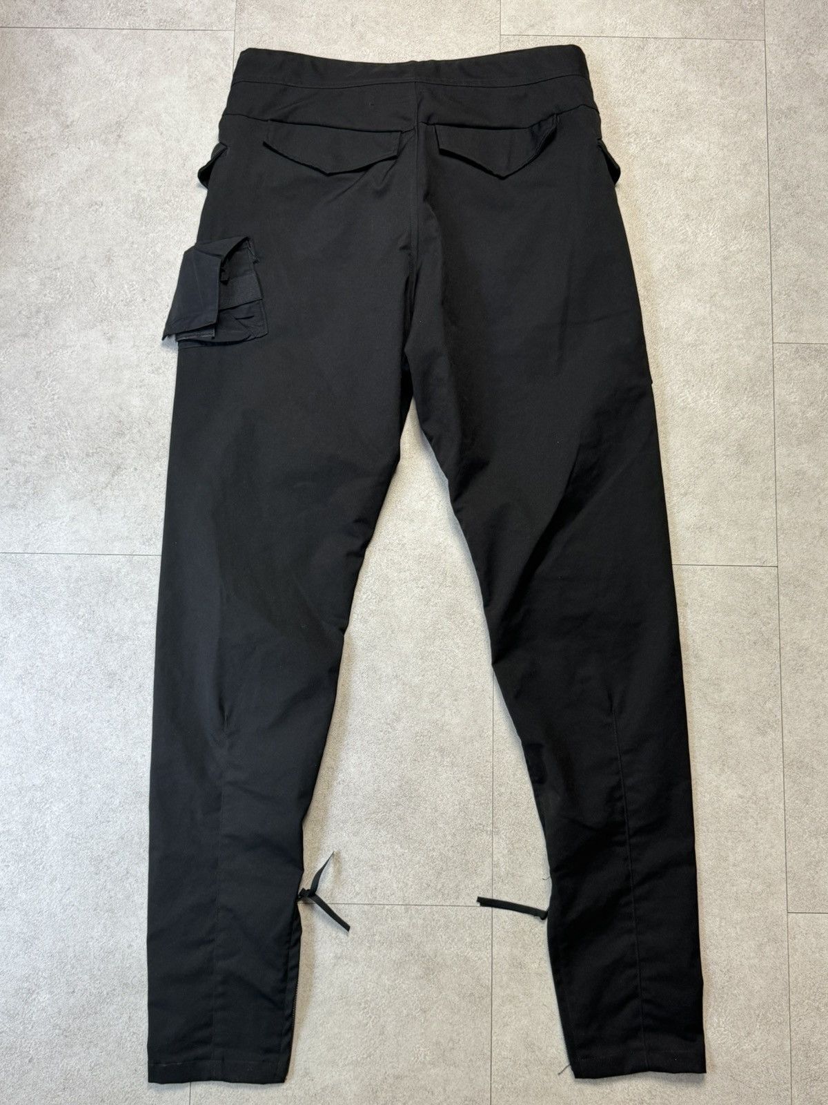 Julius Julius SS18 Gas Mask Nylon Cargo Pants Size US 34 / EU 50 - 3 Thumbnail