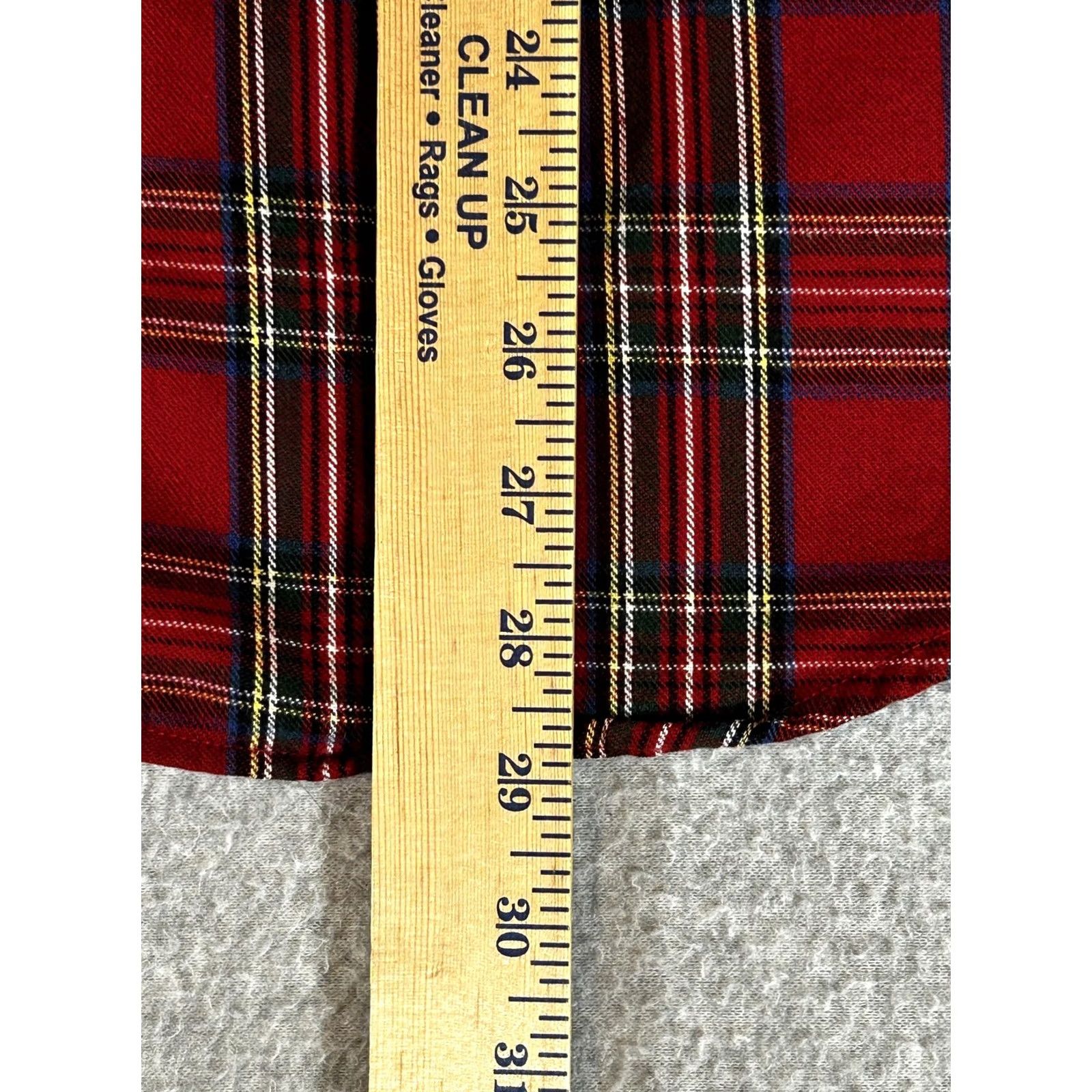 Vintage VINTAGE? LL Bean Flannel Shirt Mens M Red Plaid Button Long Sleeve Workwear Outdoor Size US M / EU 48-50 / 2 - 6 Thumbnail