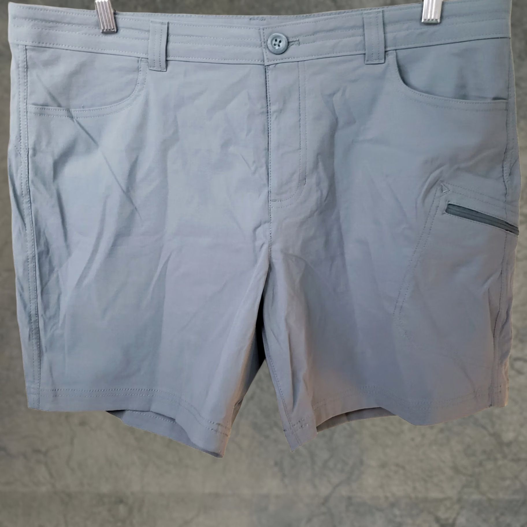 Eddie Bauer VINTAGE? No — Eddie Bauer Womens Hiking Chino Shorts Gray 7" Inseam Size 16 Nylon Stretch Regular Waist 36 Zip Size 25" / US 0 / IT 36 - 1 Thumbnail