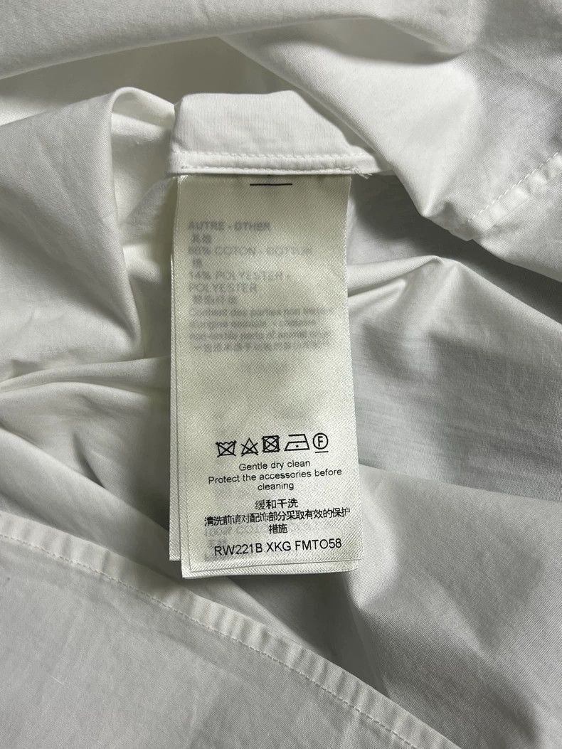 Louis Vuitton Louis Vuitton Louis Vuitton Women's Court Shirt Brand New- Size US S / EU 44-46 / 1 - 6 Thumbnail