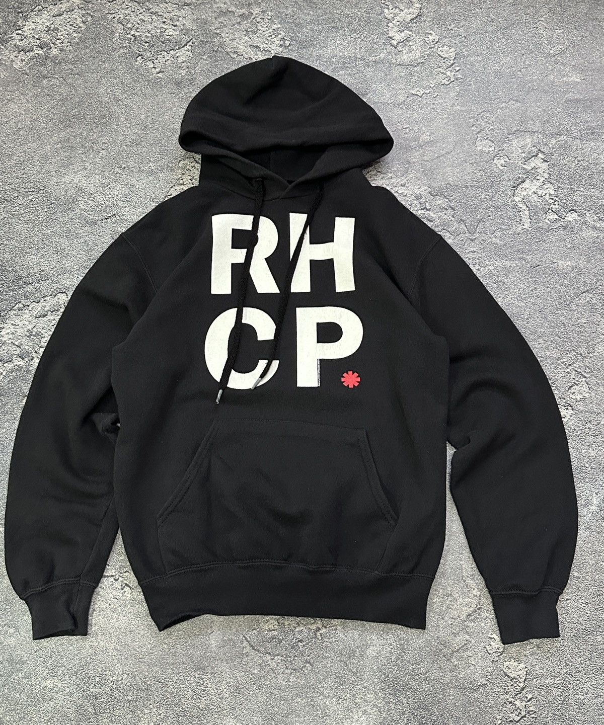 Band Tees Red Hot Chili Peppers 2018 Big Logo Tour Hoodie Black S Size Size US S / EU 44-46 / 1 - 1 Thumbnail