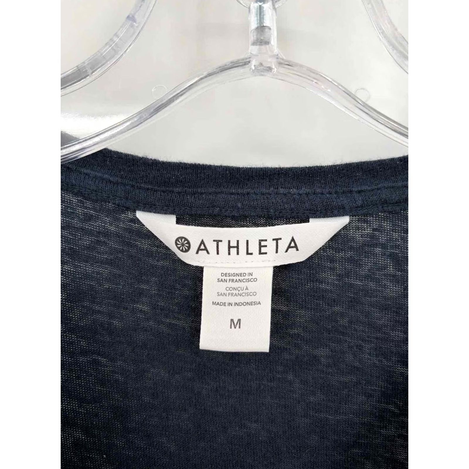 Athleta Athleta T-shirt Navy Medium Size M / US 6-8 / IT 42-44 - 6 Thumbnail