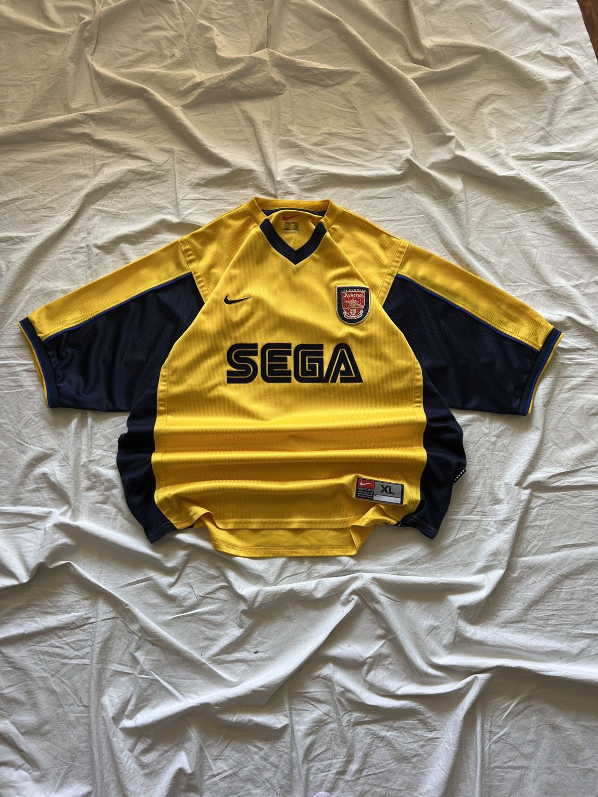 Nike nike arsenal vintage rare jersey Size US XL / EU 56 / 4 - 1 Thumbnail