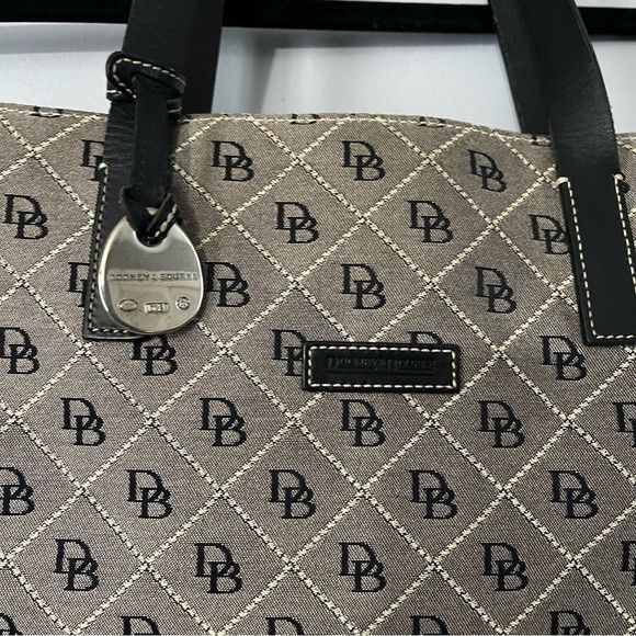 Dooney & Bourke Dooney and Bourke initial east/west tote Size ONE SIZE - 3 Thumbnail