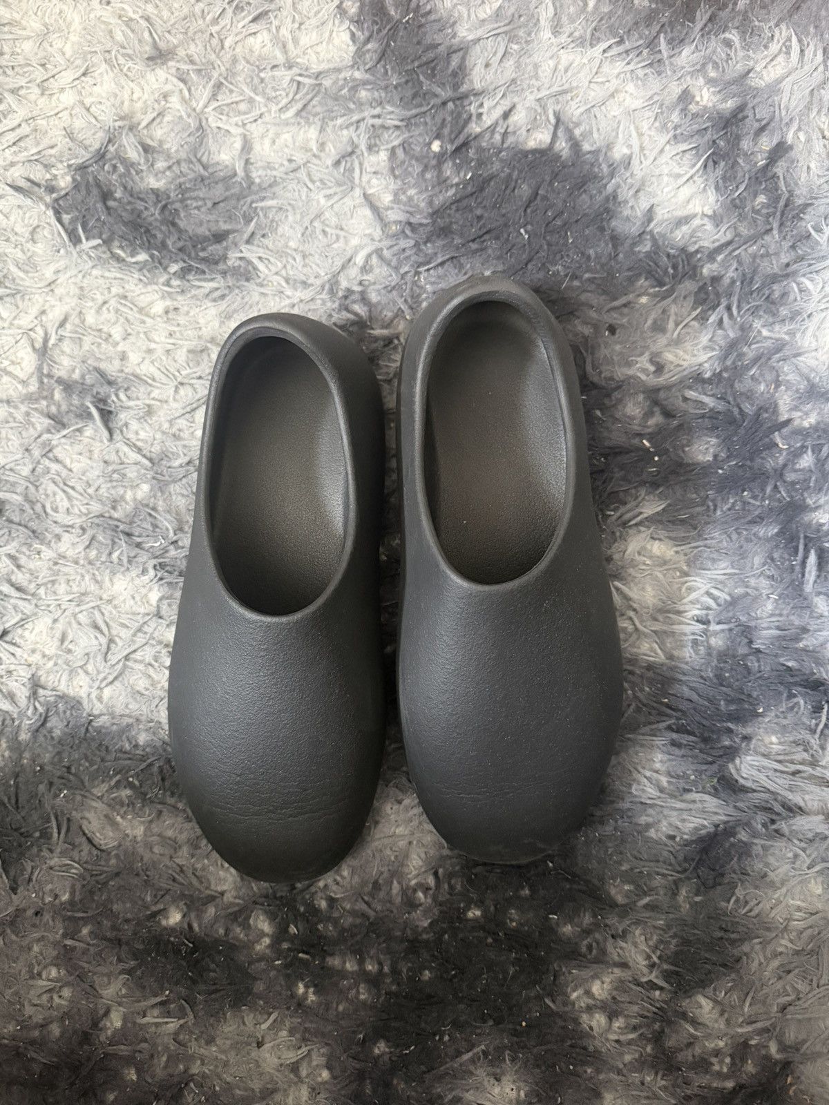 Yeezy yeezy sl-01 Size US 8 / EU 41 - 2 Thumbnail
