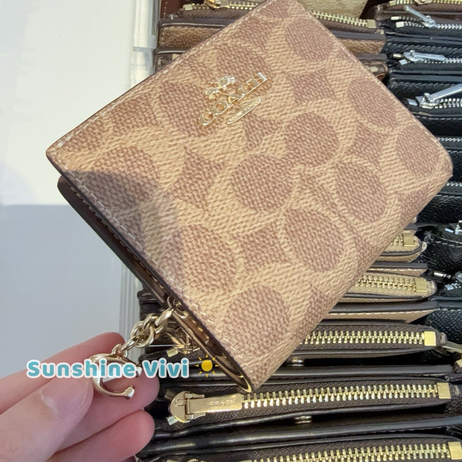 Coach NWT Coach Snap Wallet CW789 Signature Charm Gold/Tan/Brown Size ONE SIZE - 4 Thumbnail