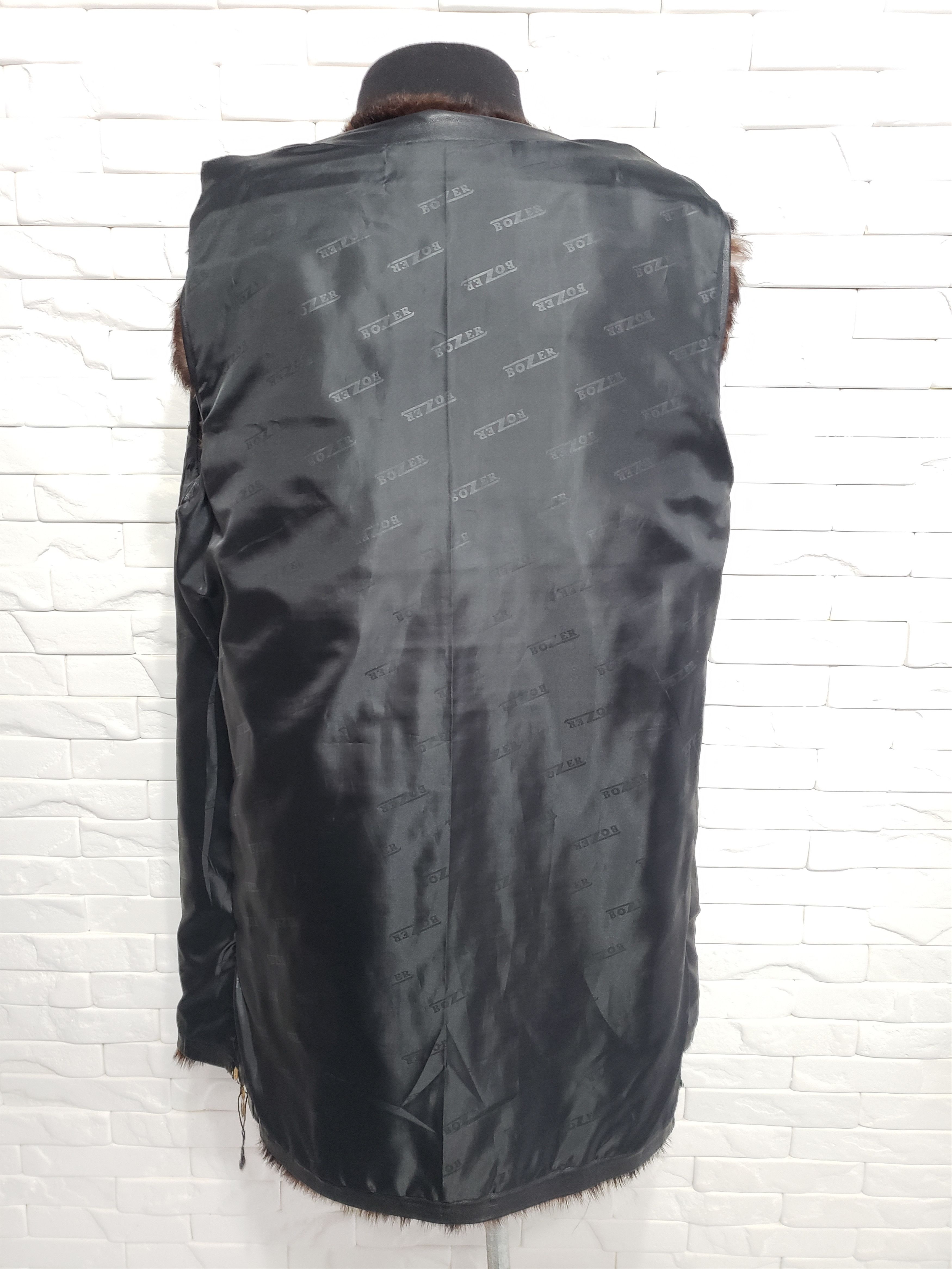Genuine Leather Warm women's fur vest with a metal zipper. Size L / US 10 / IT 46 - 7 Thumbnail