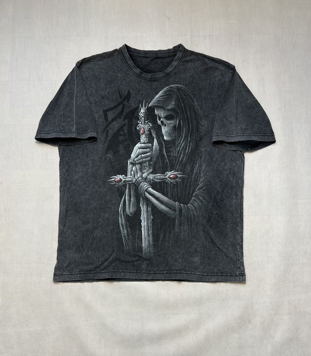 Vintage Tshirt Skeleton Skulls print vintage Size US XL / EU 56 / 4 - 1 Thumbnail