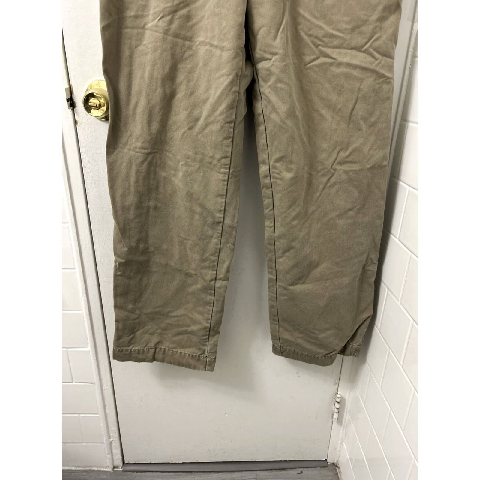 Eddie Bauer Eddie Bauer Pants Khakis Mens 34x32 Relaxed Flat Front Lined Chino Beige Tan Cotton Flannel Insulated Casual Workwear Size US 34 / EU 50 - 3 Thumbnail