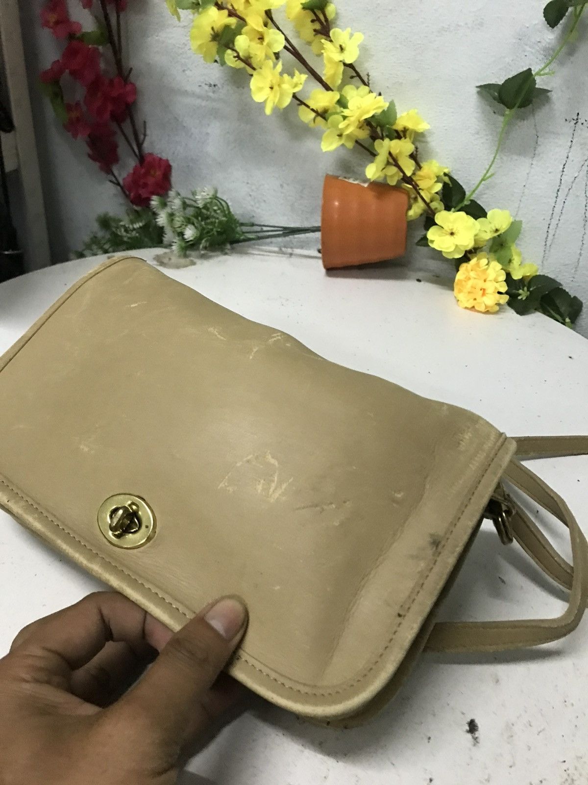 Coach Vintage Leather Coach Shoulder Size ONE SIZE - 7 Thumbnail