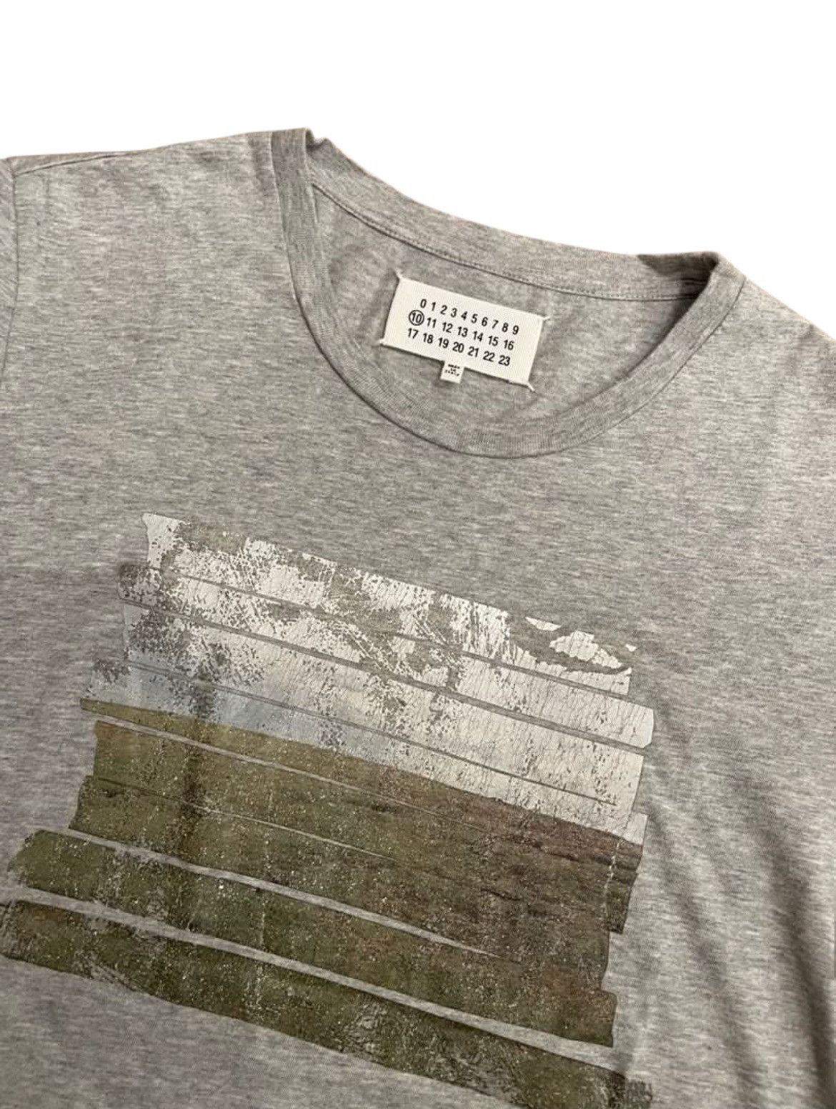 Maison Margiela Maison Margiela Signature Cracked Paint Tshirt Size US M / EU 48-50 / 2 - 2 Thumbnail