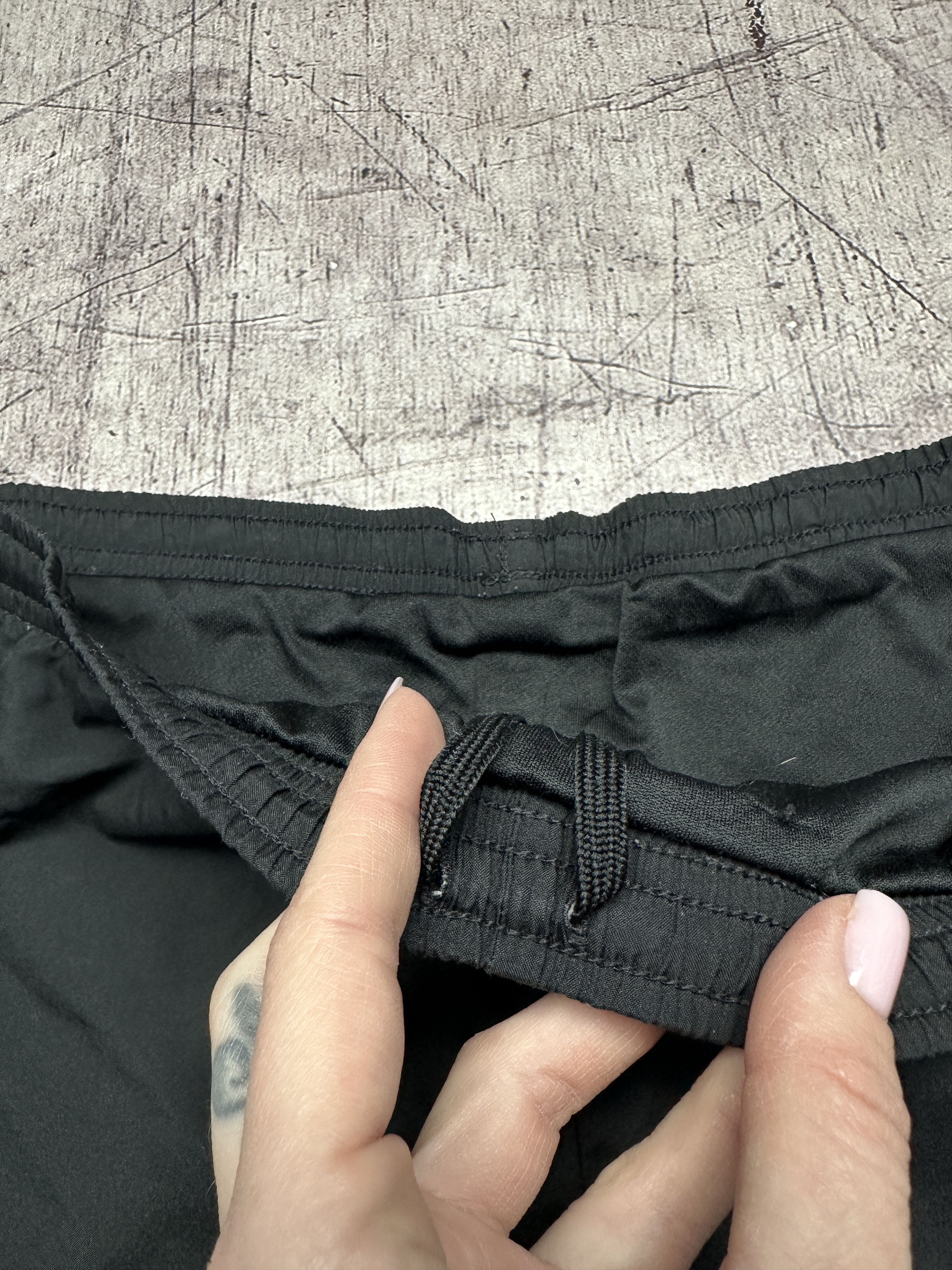 Nike Nike Mens Nylon Shorts Size US 34 / EU 50 - 4 Thumbnail