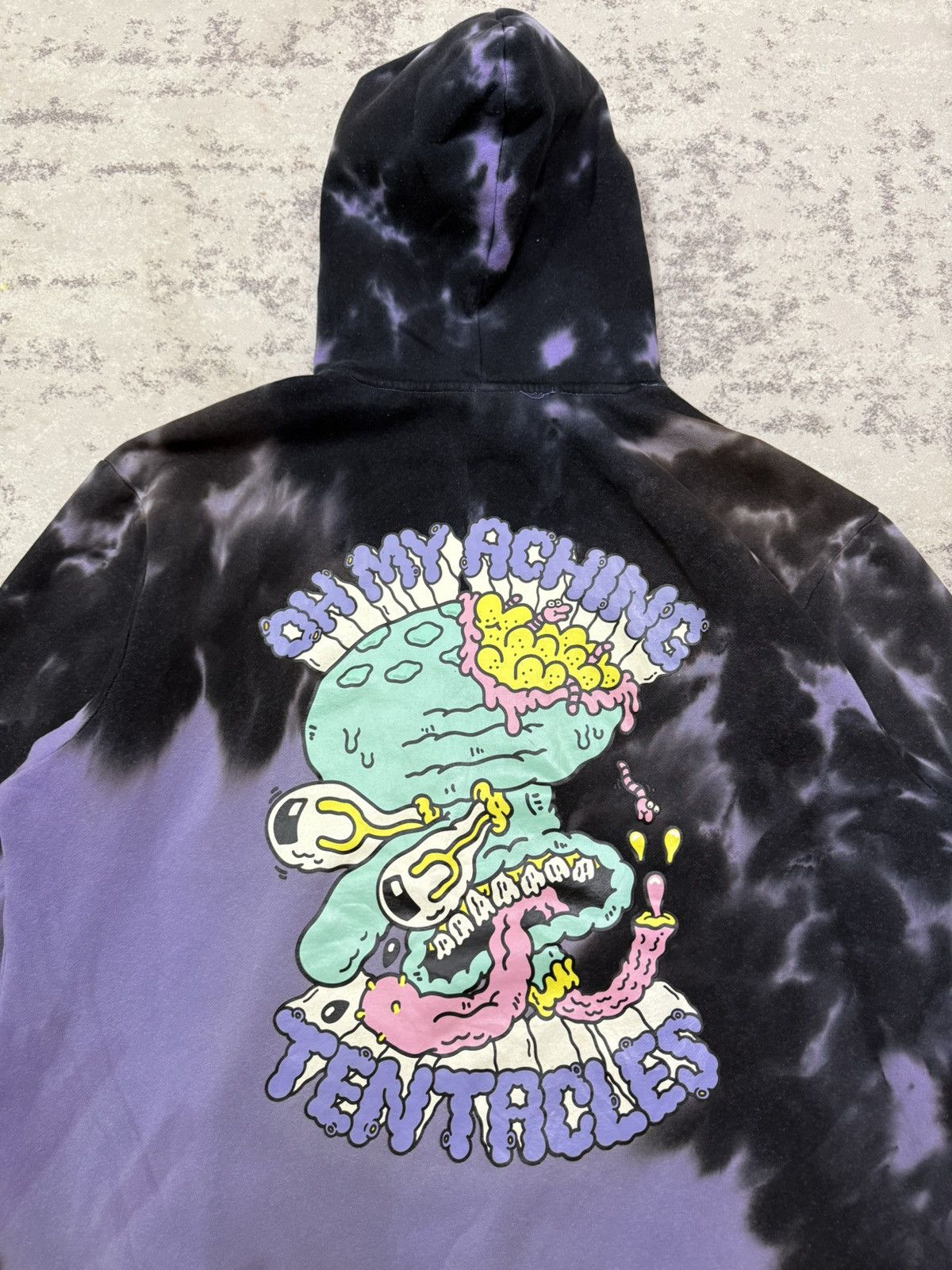 H&M H&M X Sponge Bob Tie Dye Pullover Sweater Hoodie Size US M / EU 48-50 / 2 - 16 Thumbnail