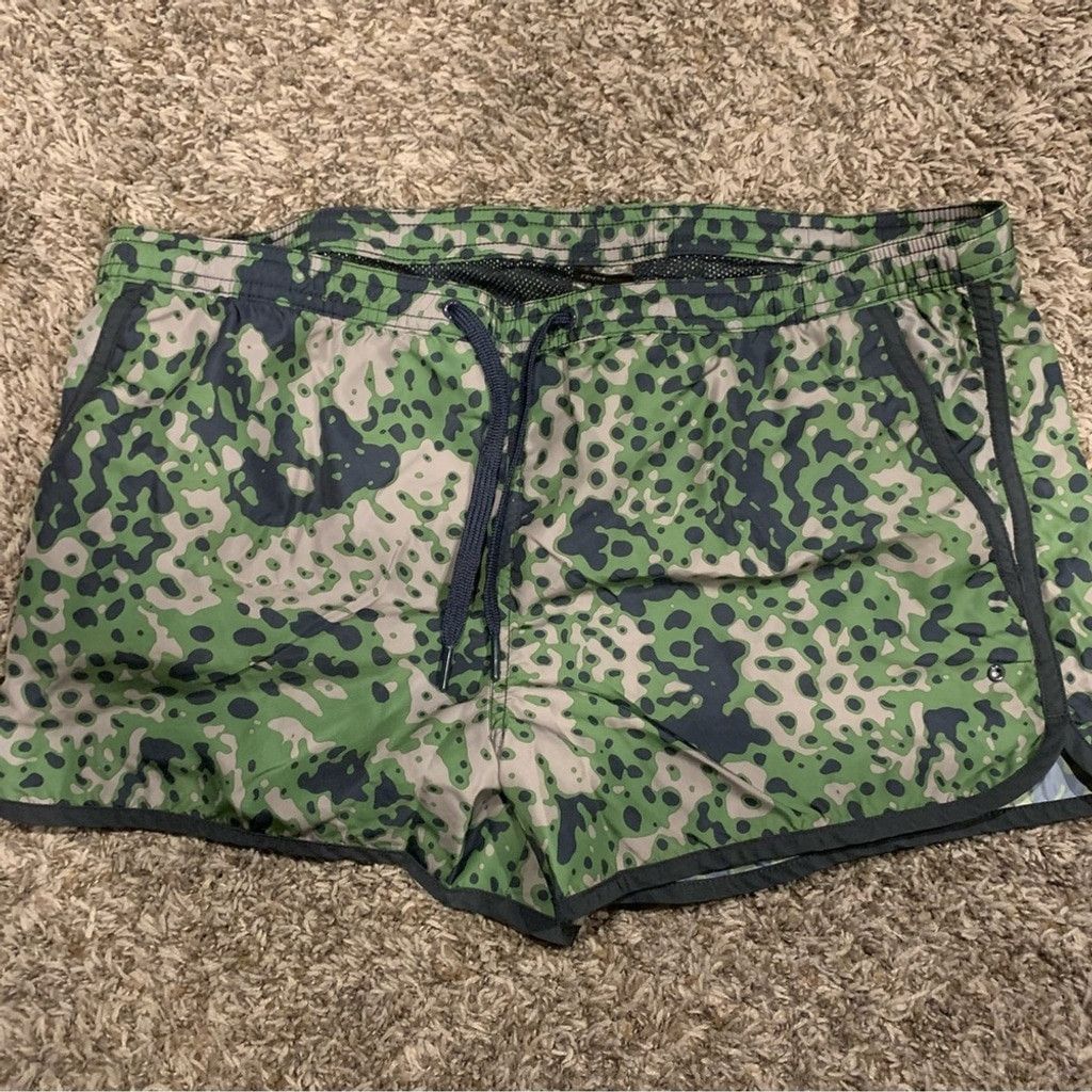 H&M Women’s H&M Running Shorts Size 28" / US 6 / IT 42 - 1 Thumbnail