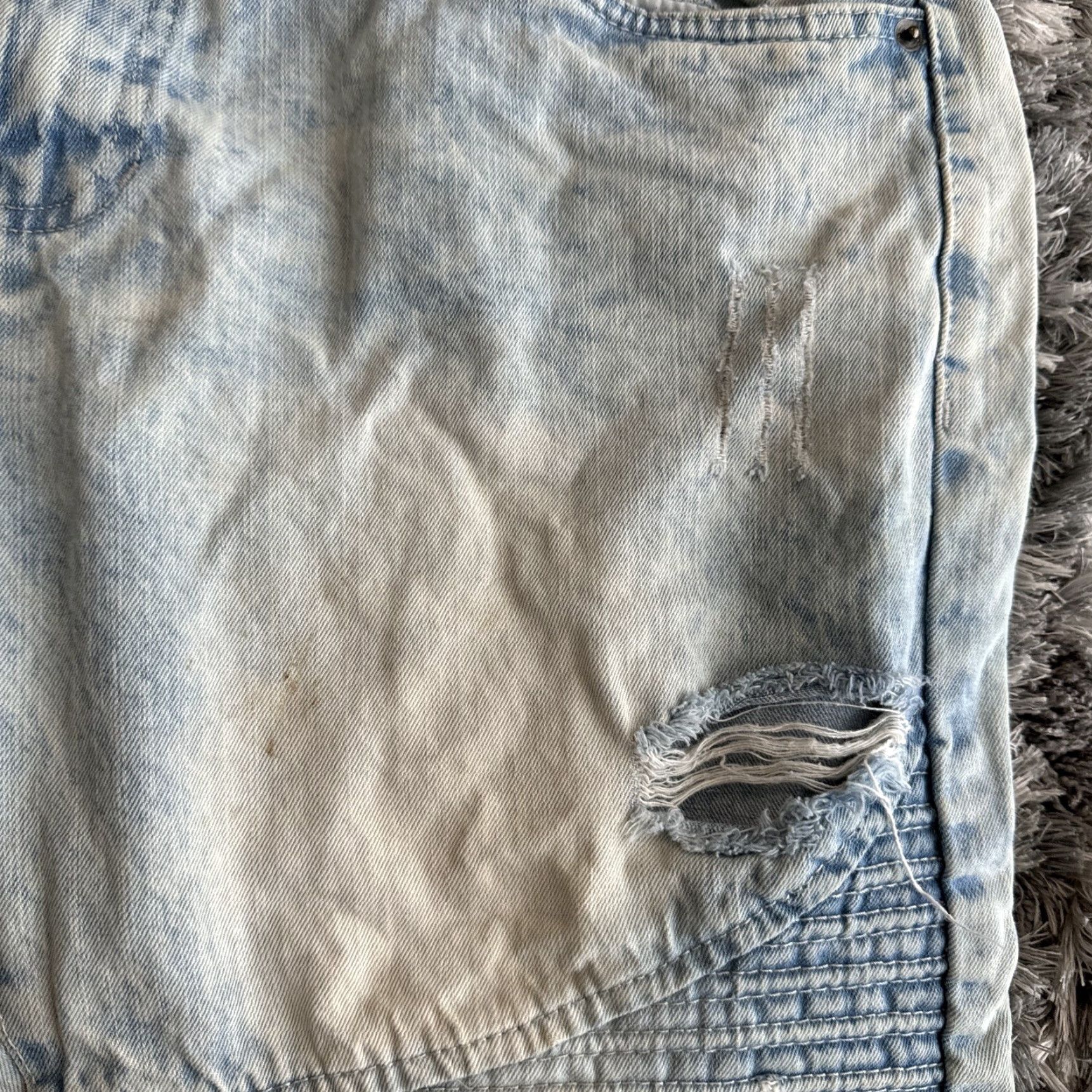 Southpole Southpole Jean Shorts Embroidered Art Cargo Blue 34 Men Regular Size 34 Stains 90s Y2K Vintage Mens Size US 34 / EU 50 - 3 Thumbnail