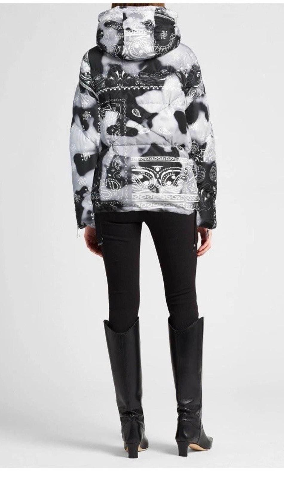 Khrisjoy KhrisJoy Puff Khris Cloud Down Puffer Sz 01/M/L Ret$2650 Size XXS / US 00 / IT 34 - 4 Thumbnail
