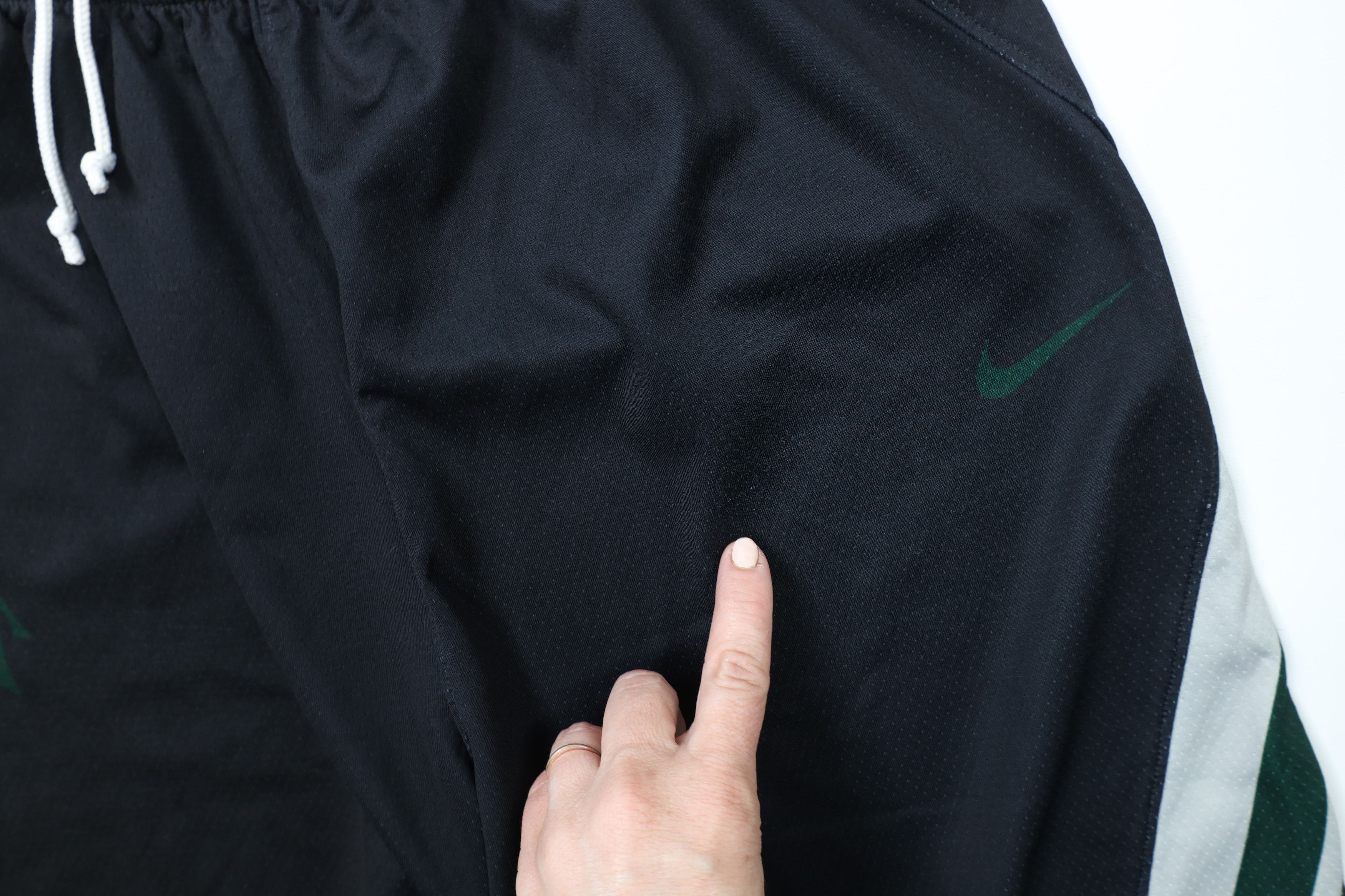 Nike × Vintage Nike Michigan State University Basketball Shorts Gamer Size US 32 / EU 48 - 8 Thumbnail