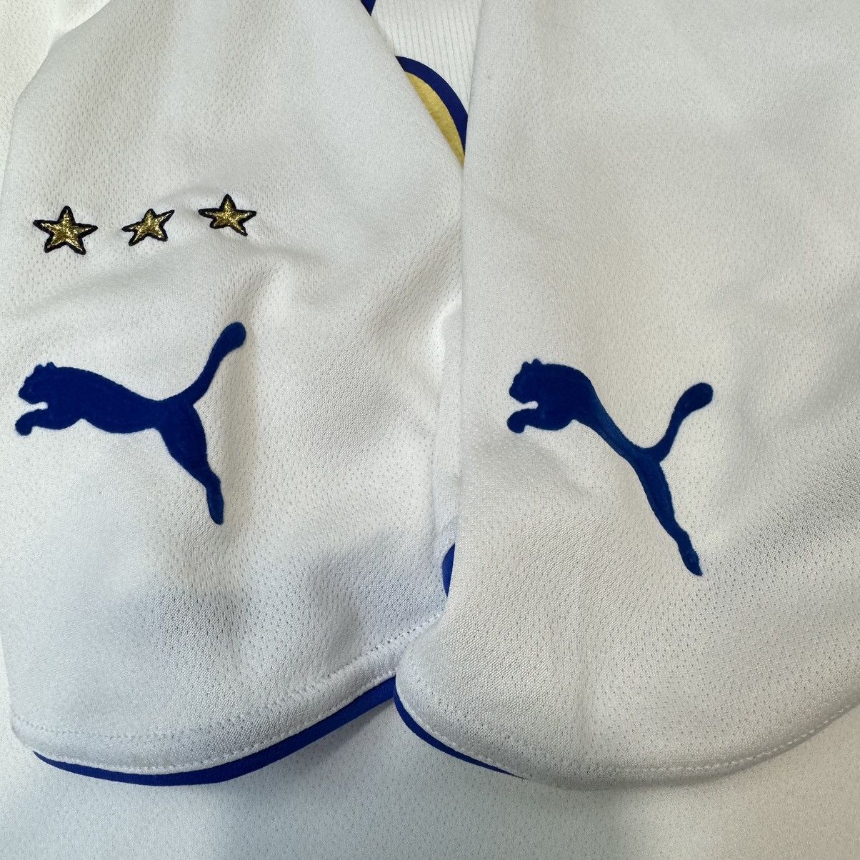 Puma Italy 03/04 away shirt #6 Nesta Size US M / EU 48-50 / 2 - 5 Thumbnail