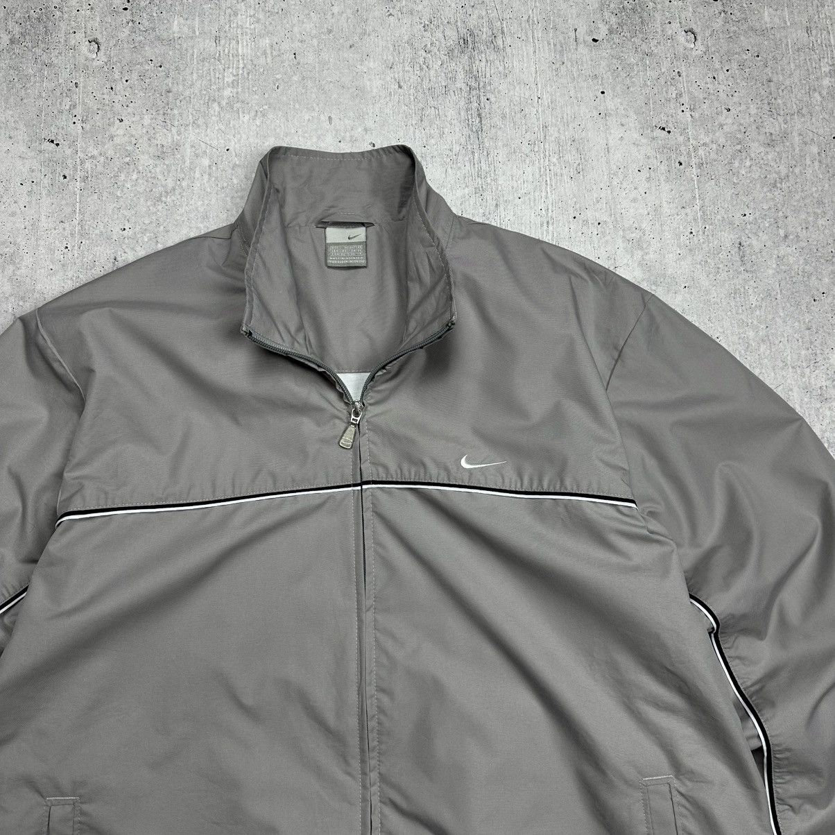 Nike × Vintage Vintage Nike Nylon Jacket Track Full Zip Y2K Drill Swoosh Size US L / EU 52-54 / 3 - 4 Thumbnail