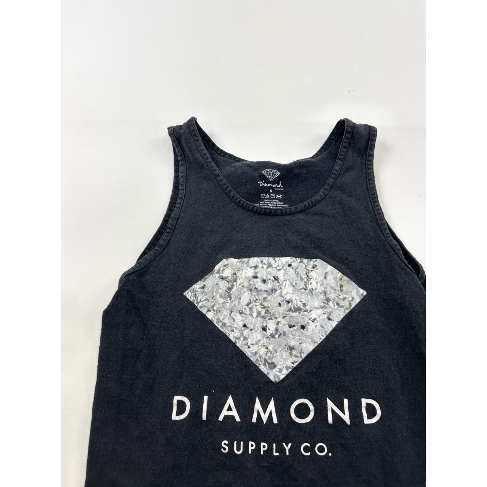 Diamond Supply Co. VINTAGE Diamond Supply Co. Shirt Mens S Black Tank Top Sleeveless Cotton Logo Graphic Skateboarding City 2000s Boys? Wait: Mens. Size US S / EU 44-46 / 1 - 3 Thumbnail