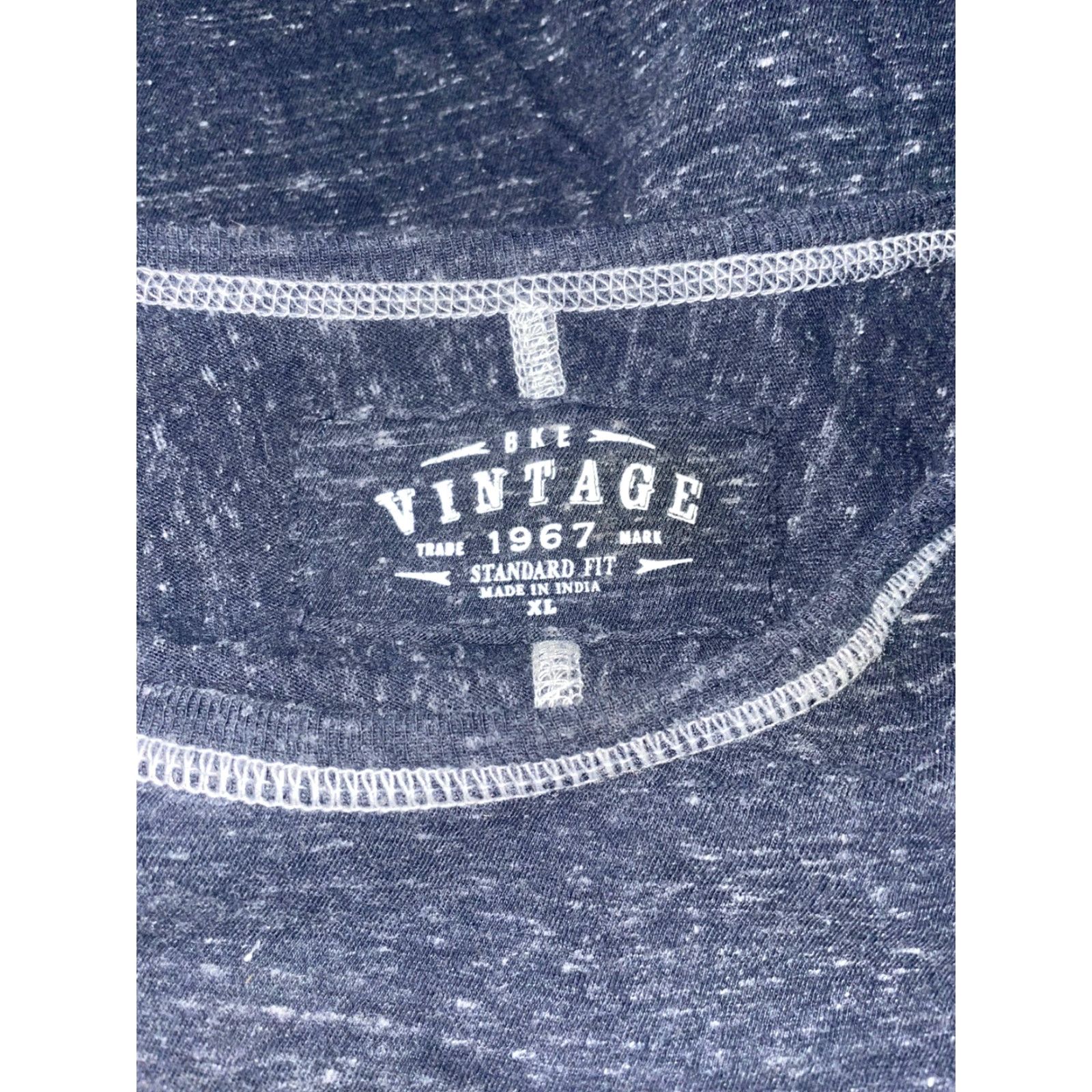 BKE VINTAGE BKE Single Stitch 1967 Standard Fit Blue Long Sleeve Shirt Mens XL Size US XL / EU 56 / 4 - 8 Thumbnail