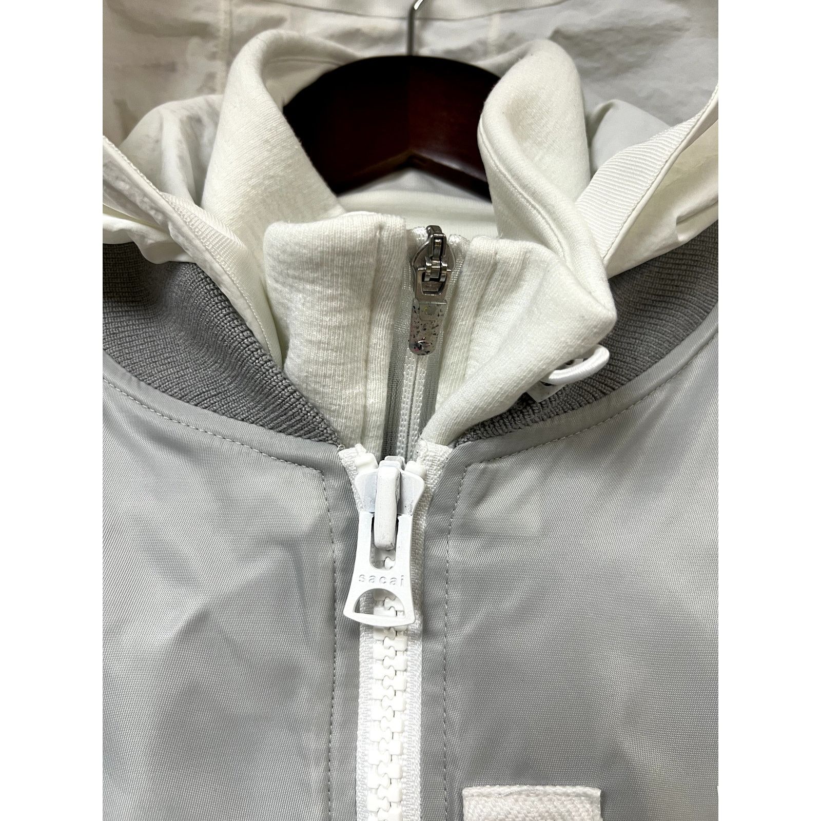 Nike Brand New Nike Sacai Layered Bomber Jacket Size US L / EU 52-54 / 3 - 3 Thumbnail