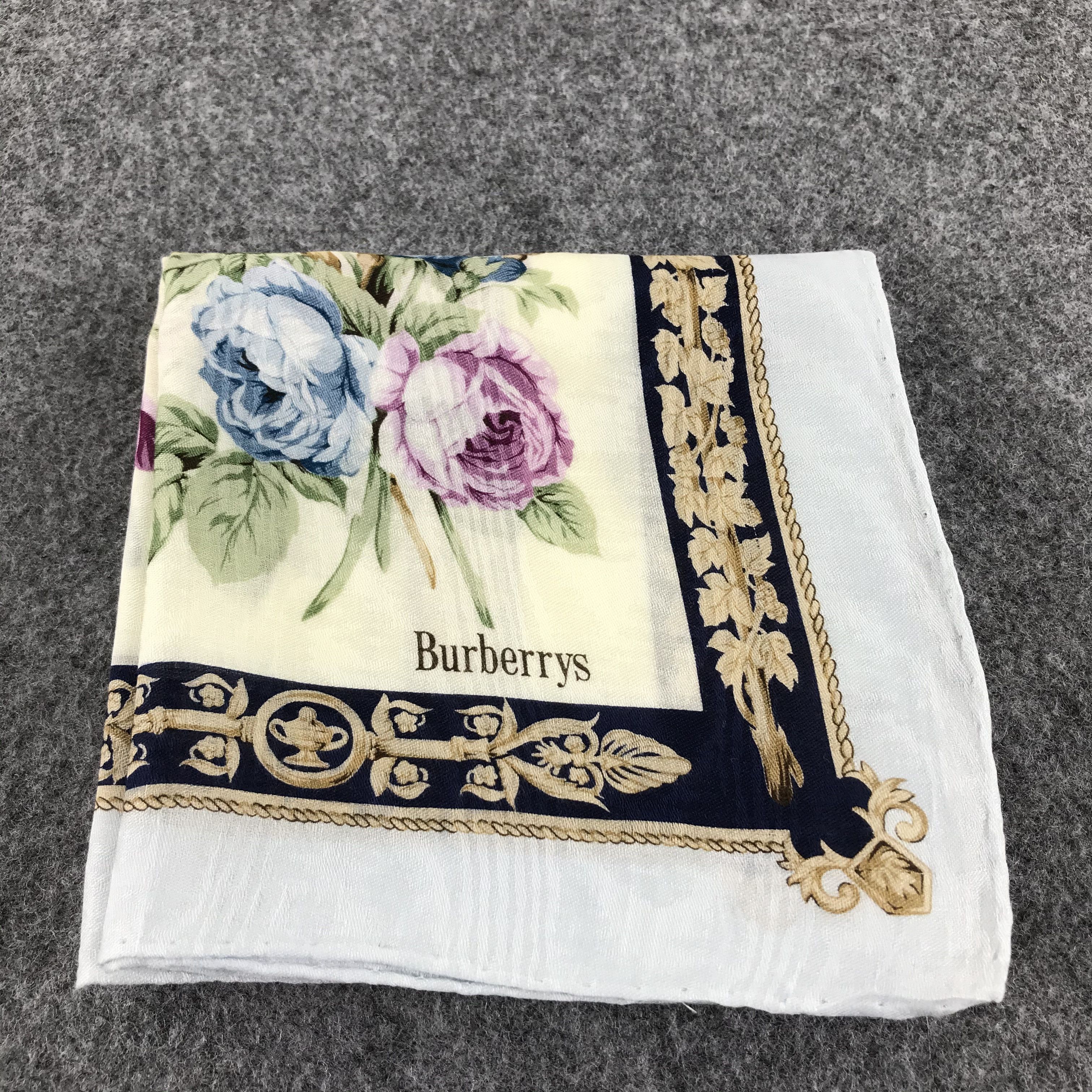 Burberrys Floral Handkerchief Neckerchief Bandana H445