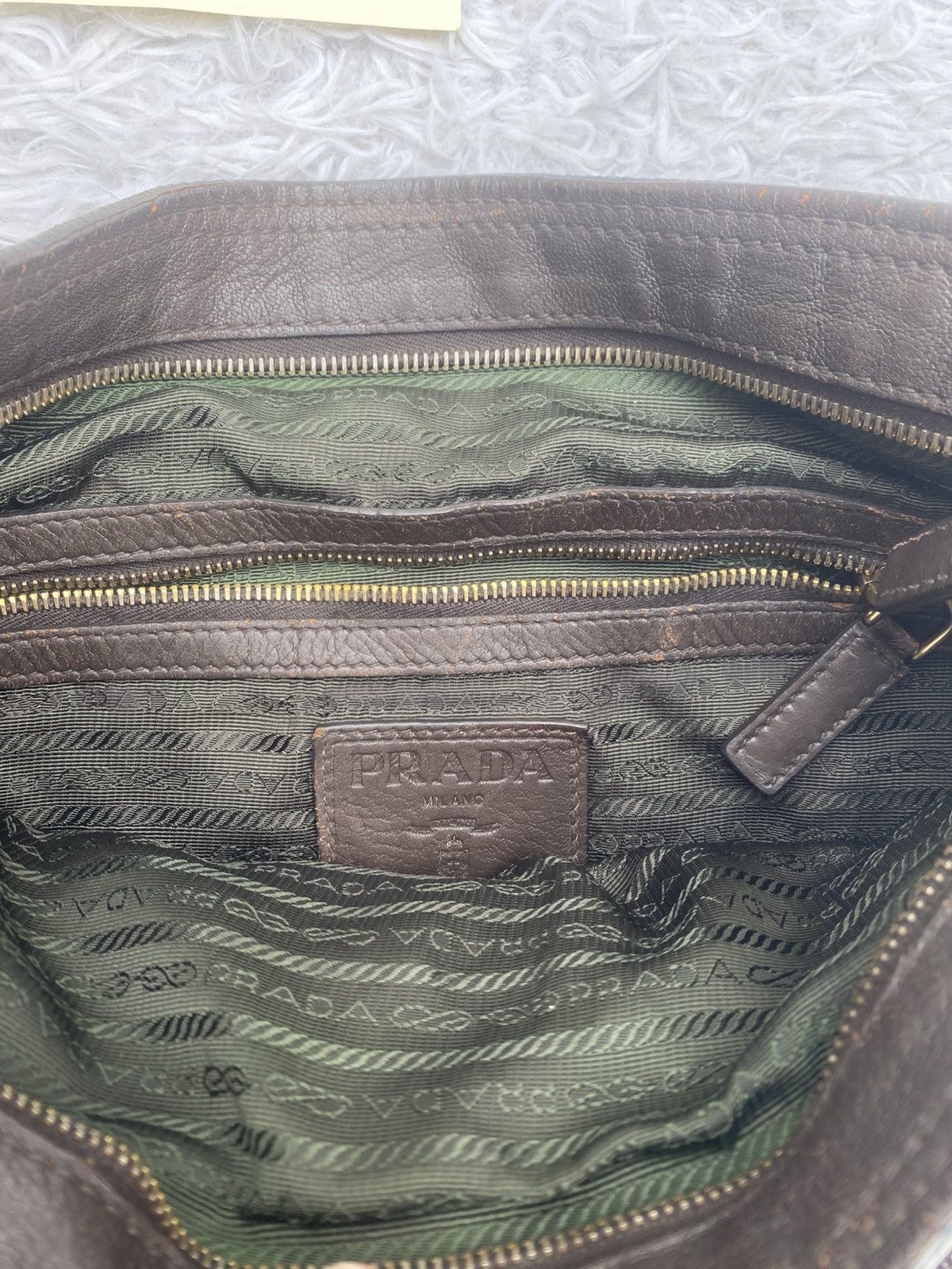 Prada Rare PRADA Leather Cross Body Bag Size ONE SIZE - 14 Thumbnail