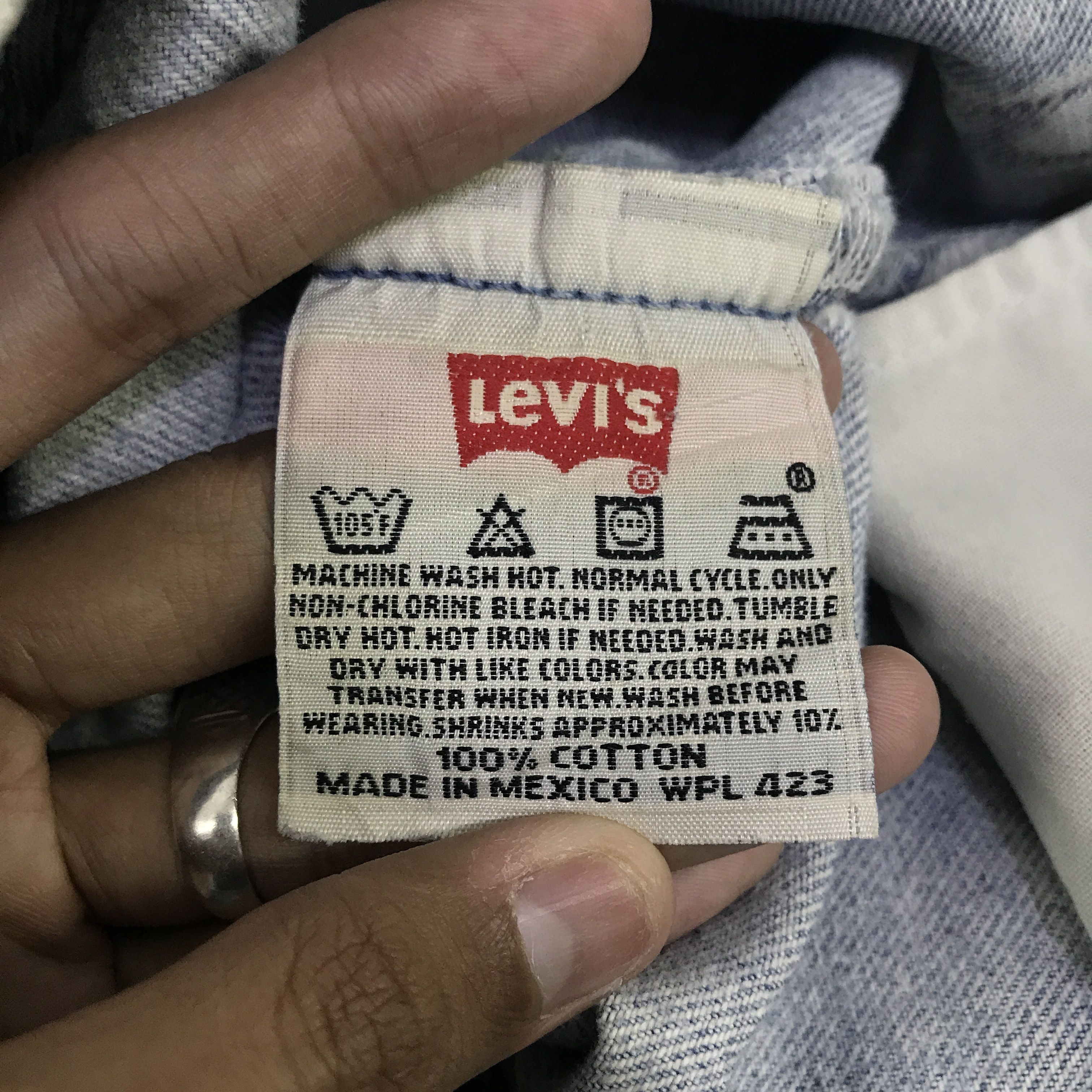 Levi's Vintage Clothing Vintage Levis 501 Distressed Short pants Jeans K130B9 Size US 32 / EU 48 - 16 Thumbnail