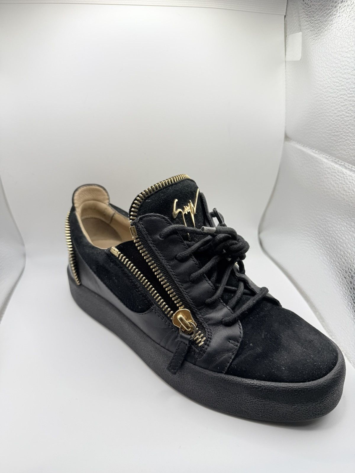 Giuseppe Zanotti Giuseppe Zanotti Black Low-Top Sneakers Size US 8.5 / EU 41-42 - 1 Thumbnail