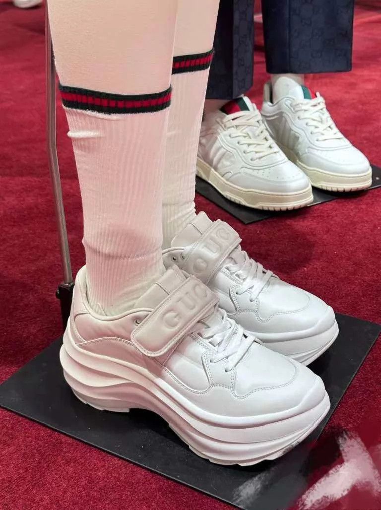 Gucci GUCCI 26 New Wave Platform Sneaker Women's 37 Size US 6.5 / IT 36.5 - 7 Thumbnail